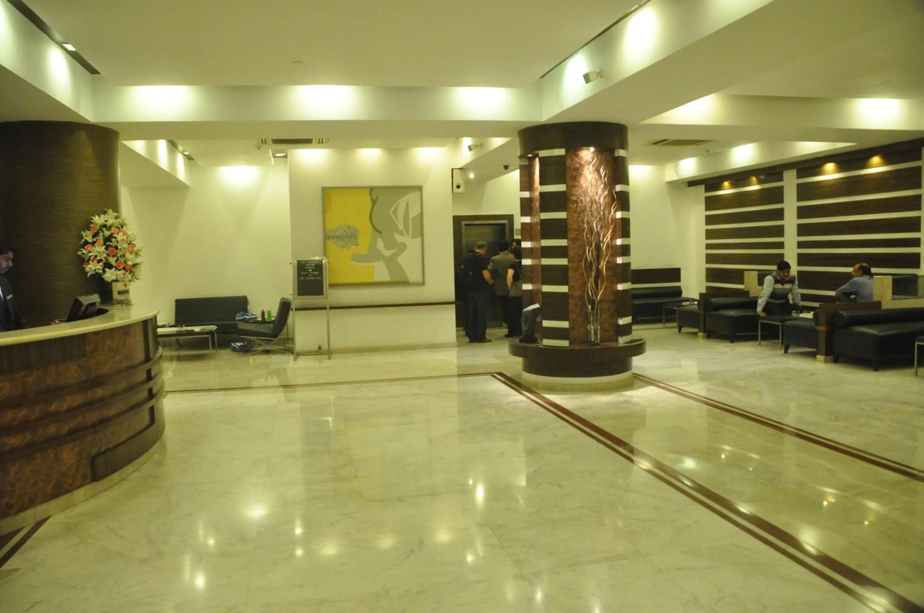 Lobby or reception in The Hans, New Delhi