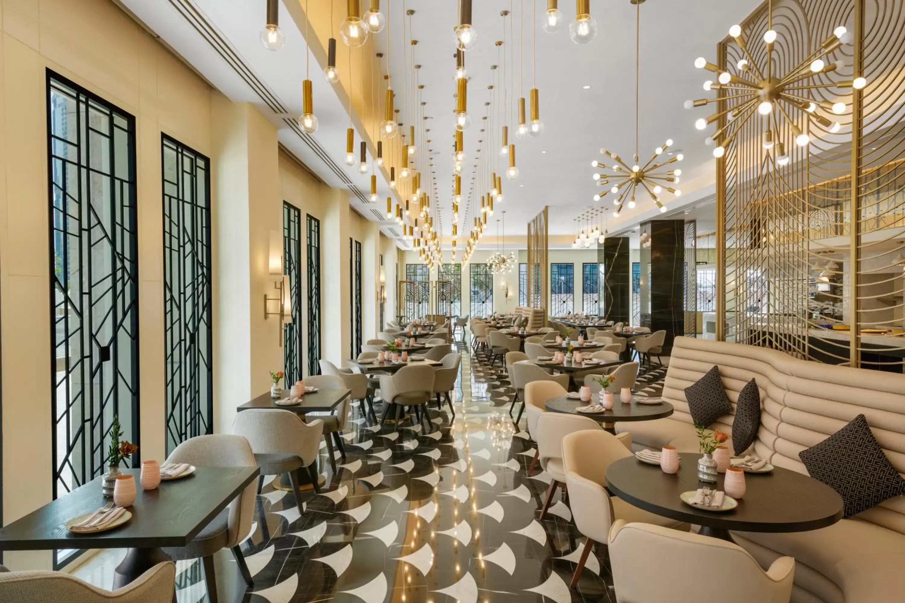 Restaurant/Places to Eat in Wyndham Grand Doha West Bay Beach