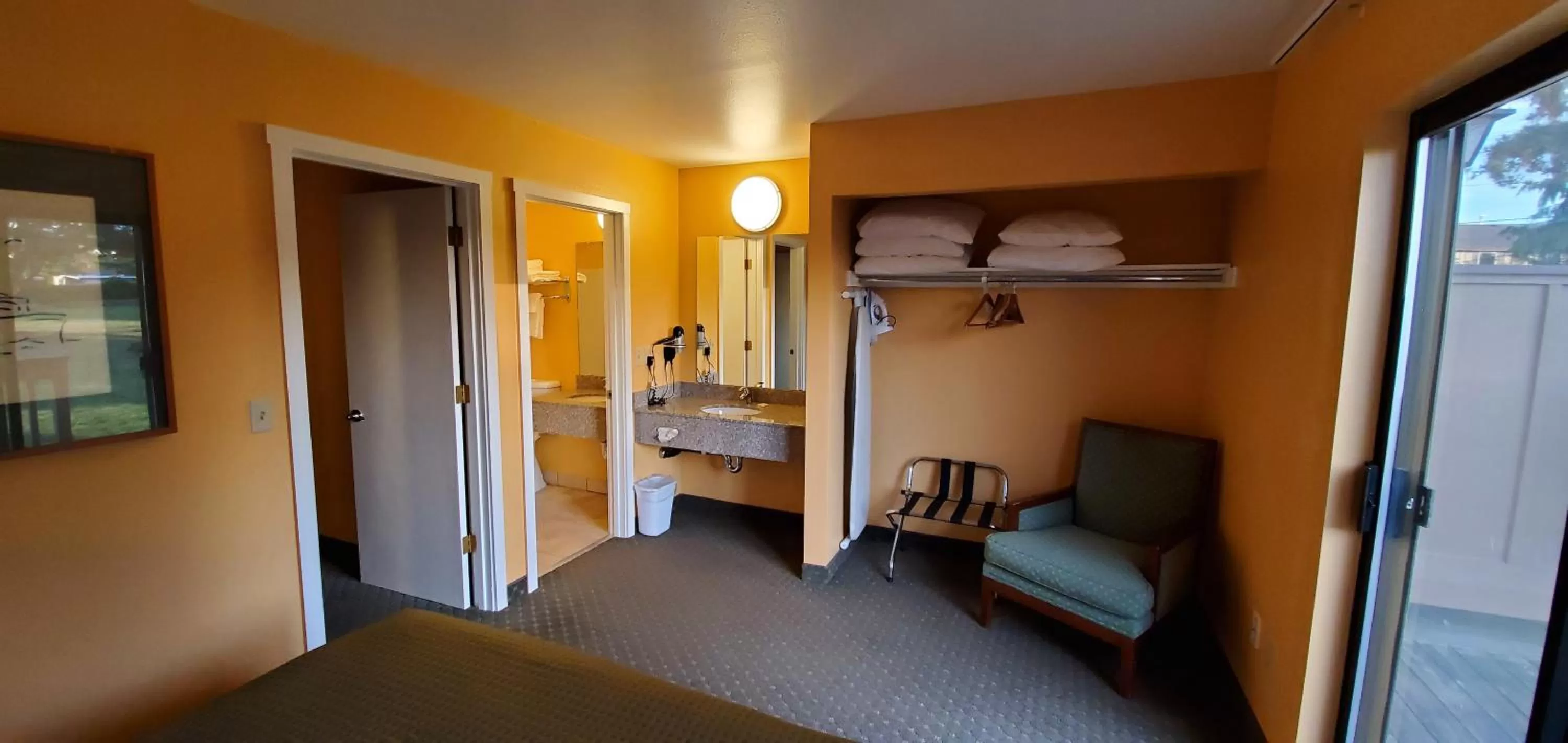 Area and facilities in Olympic View Inn