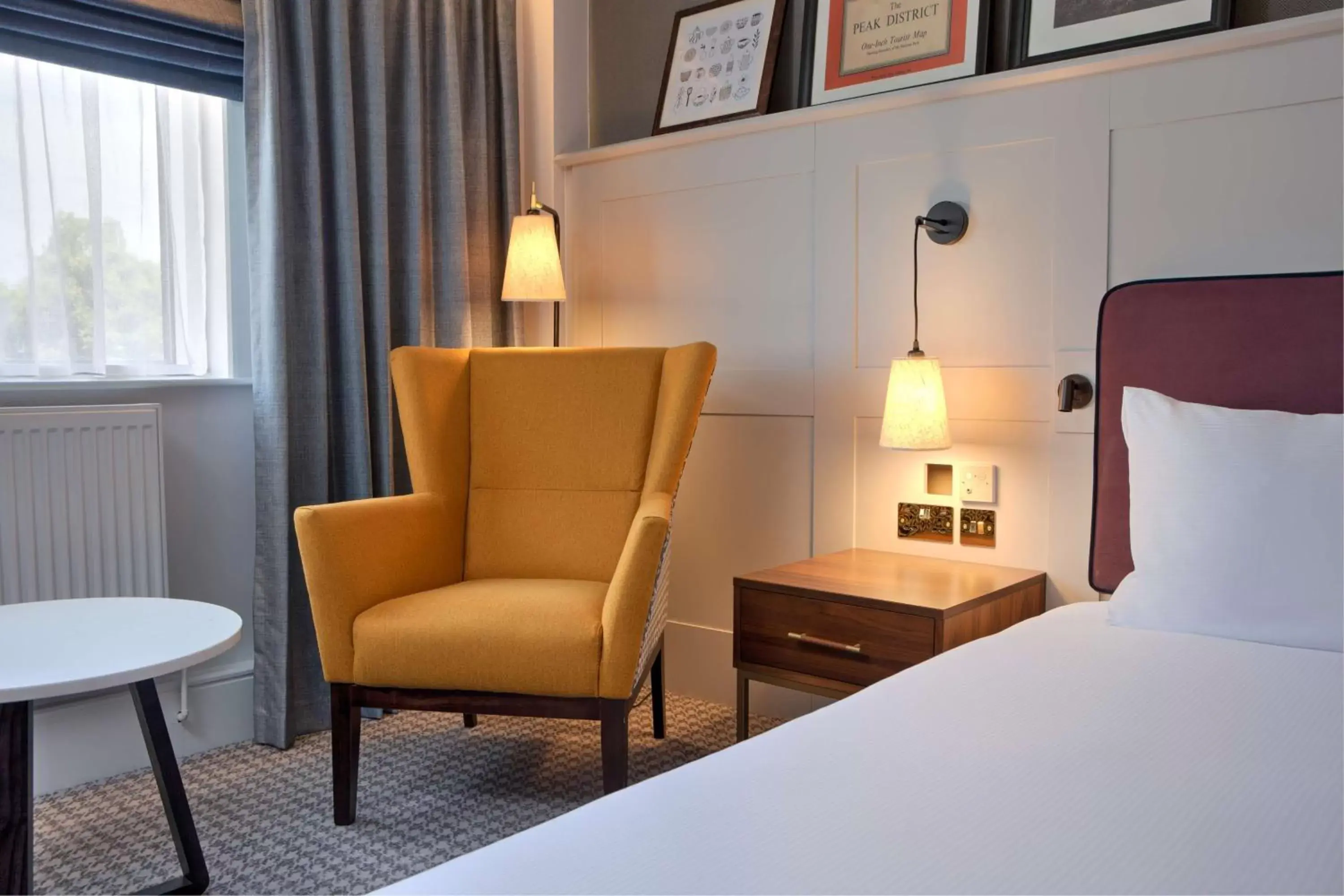 Bed, Seating Area in DoubleTree by Hilton Stoke-on-Trent, United Kingdom