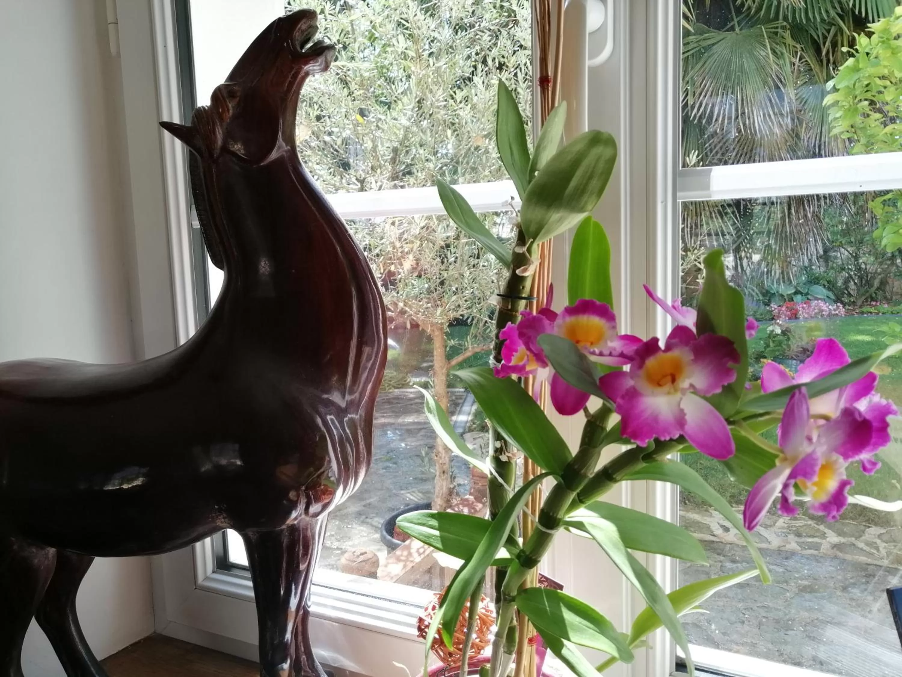 Decorative detail in Chambres et Tables d'hôtes du Puits d'Athie