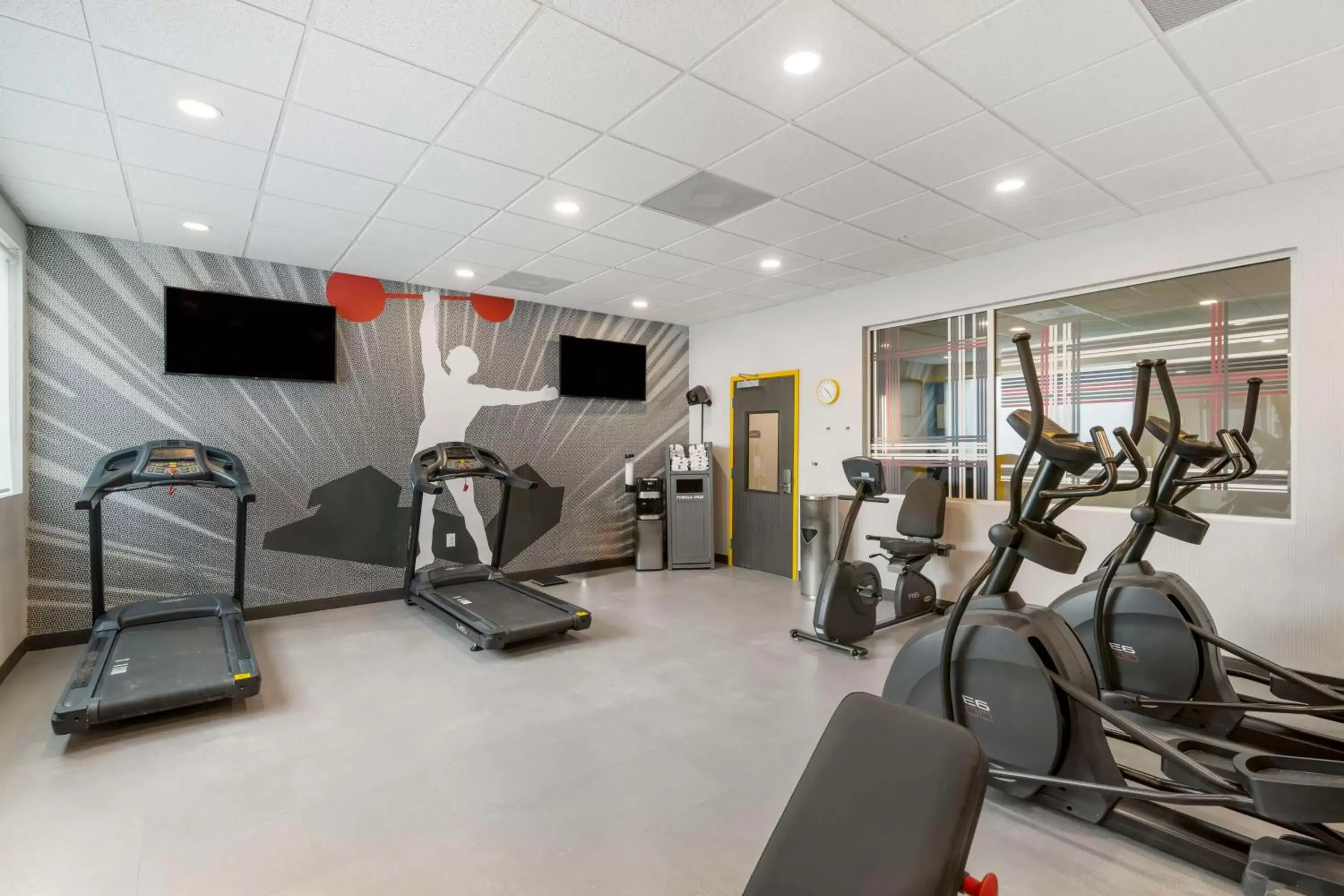 Fitness centre/facilities, Fitness Center/Facilities in GLo Best Western Pooler - Savannah Airport Hotel