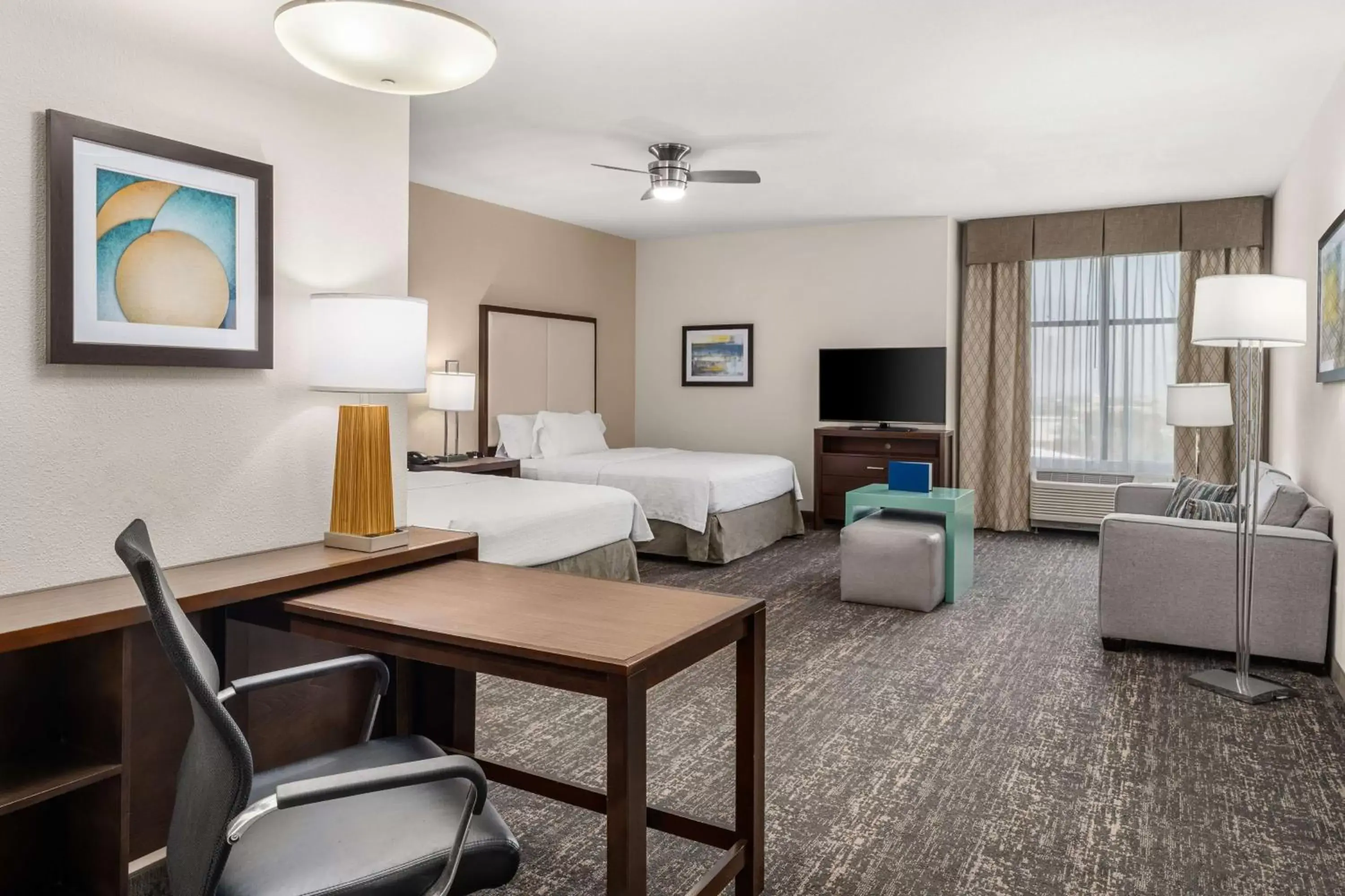 Bedroom, Seating Area in Homewood Suites By Hilton San Marcos