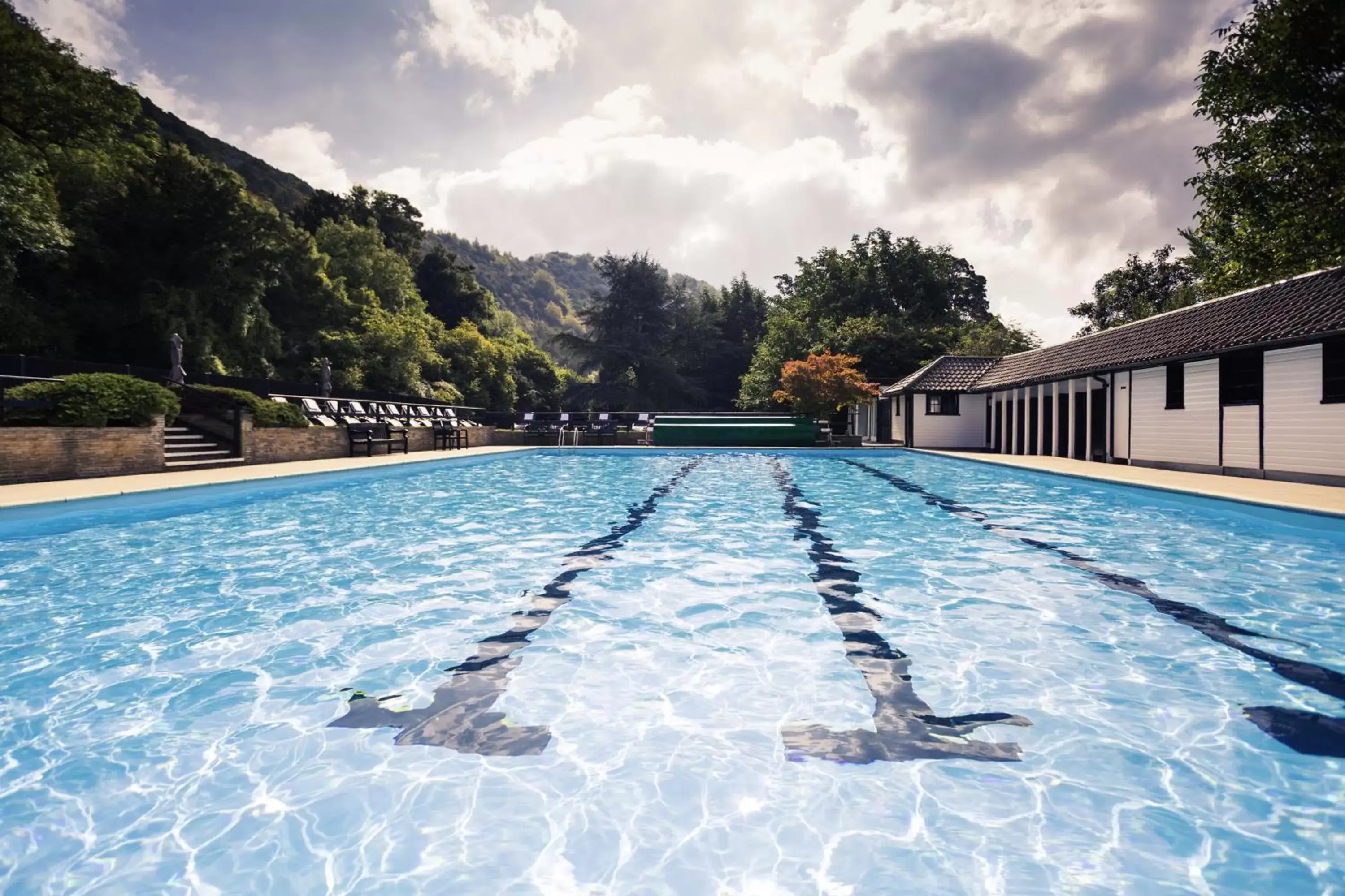 Swimming Pool in Mercure Box Hill Burford Bridge Hotel