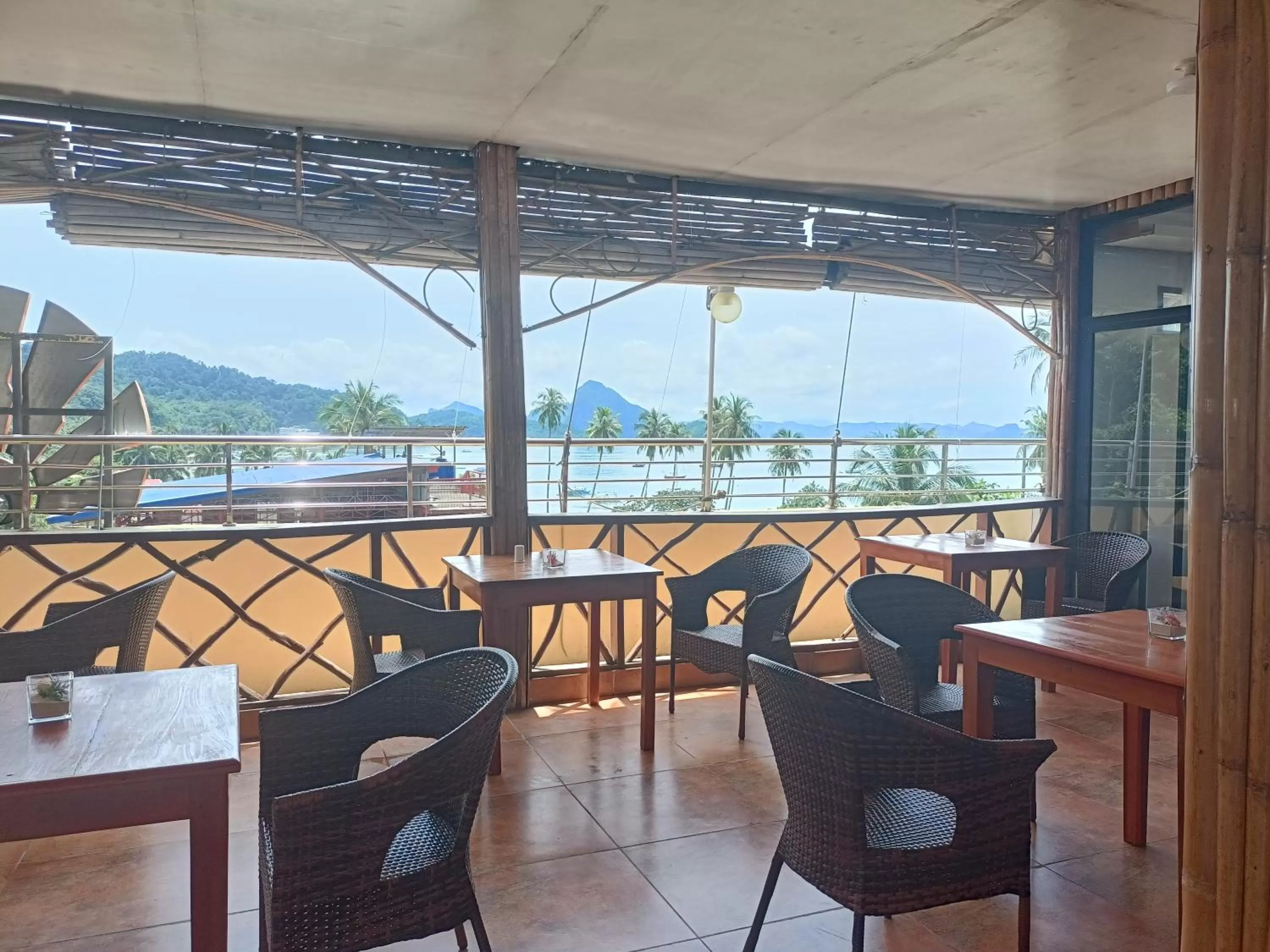 Restaurant/places to eat in One El Nido Suite