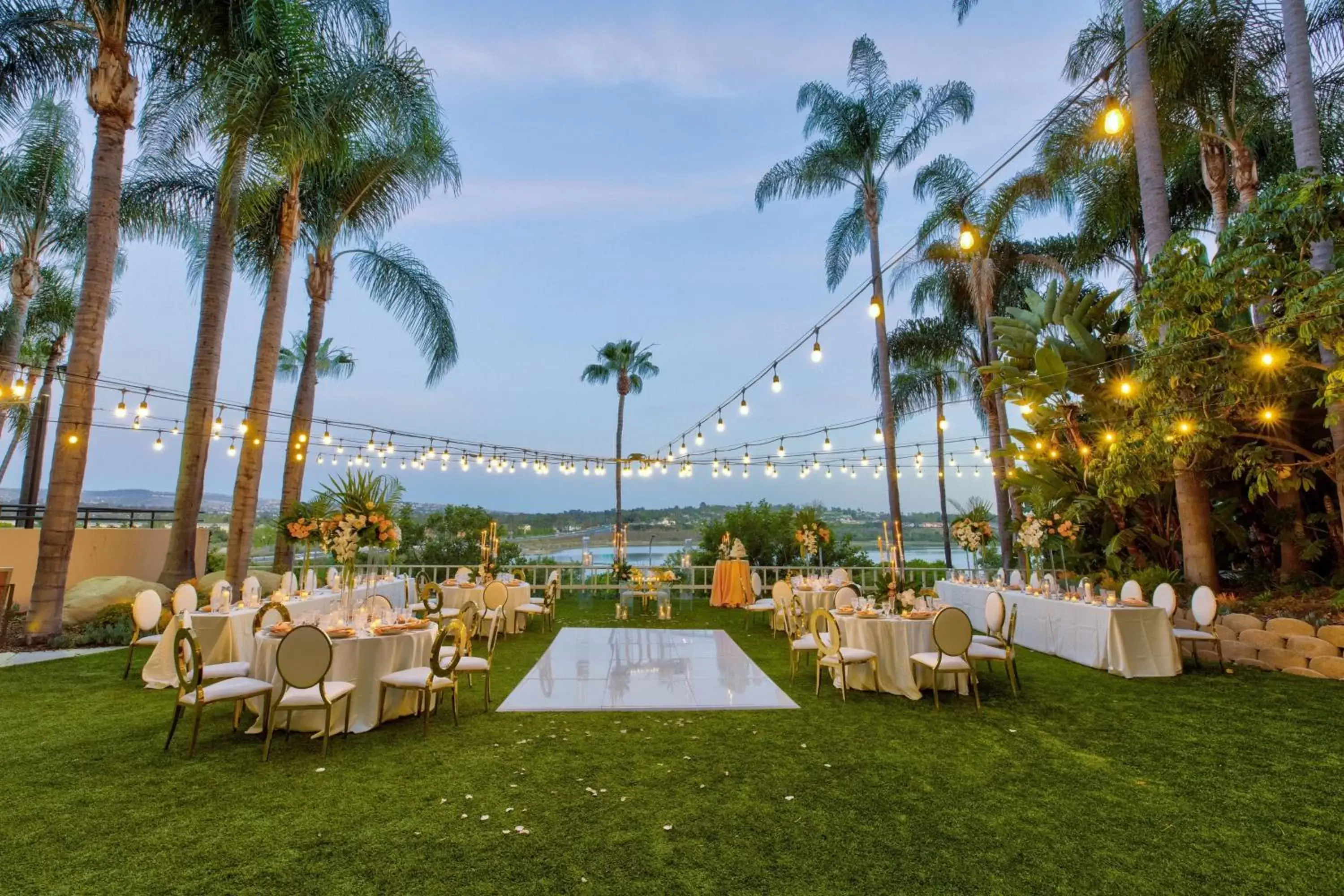 Lobby or reception, Banquet Facilities in Newport Beach Marriott Bayview