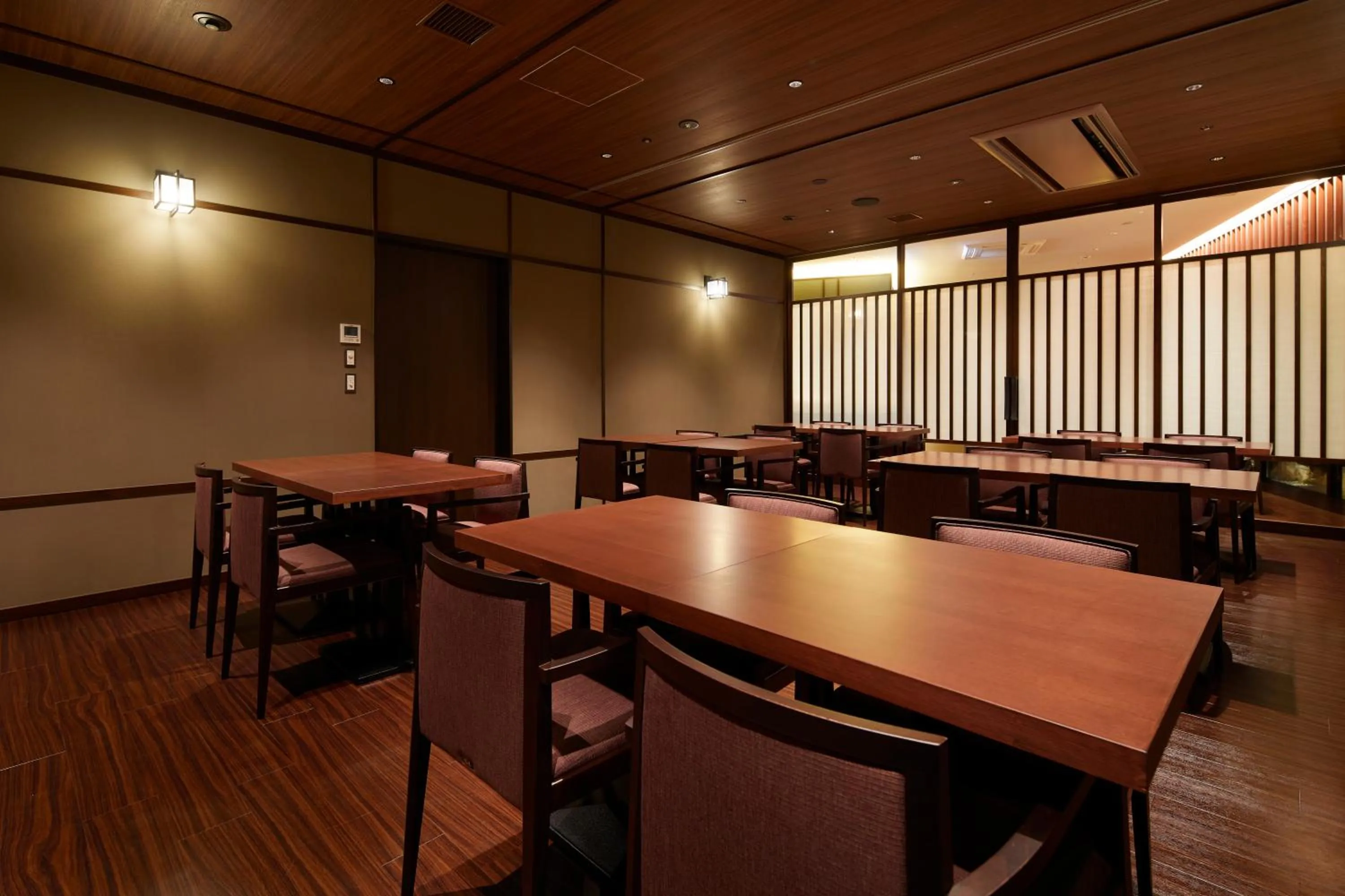 Restaurant/places to eat in HOTEL AMANEK Kanazawa