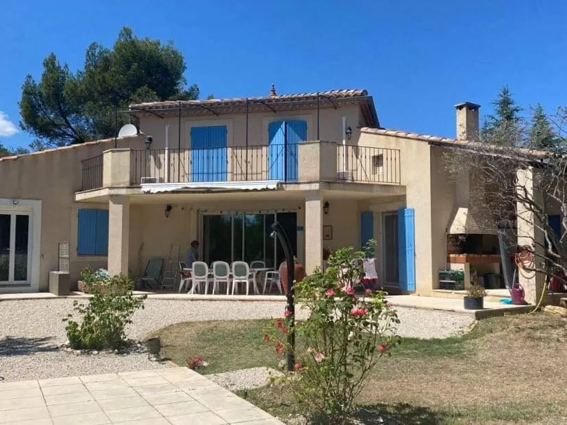 Property Building in Maison d'Hôtes & Spa La Chêneraie-Provence Ventoux