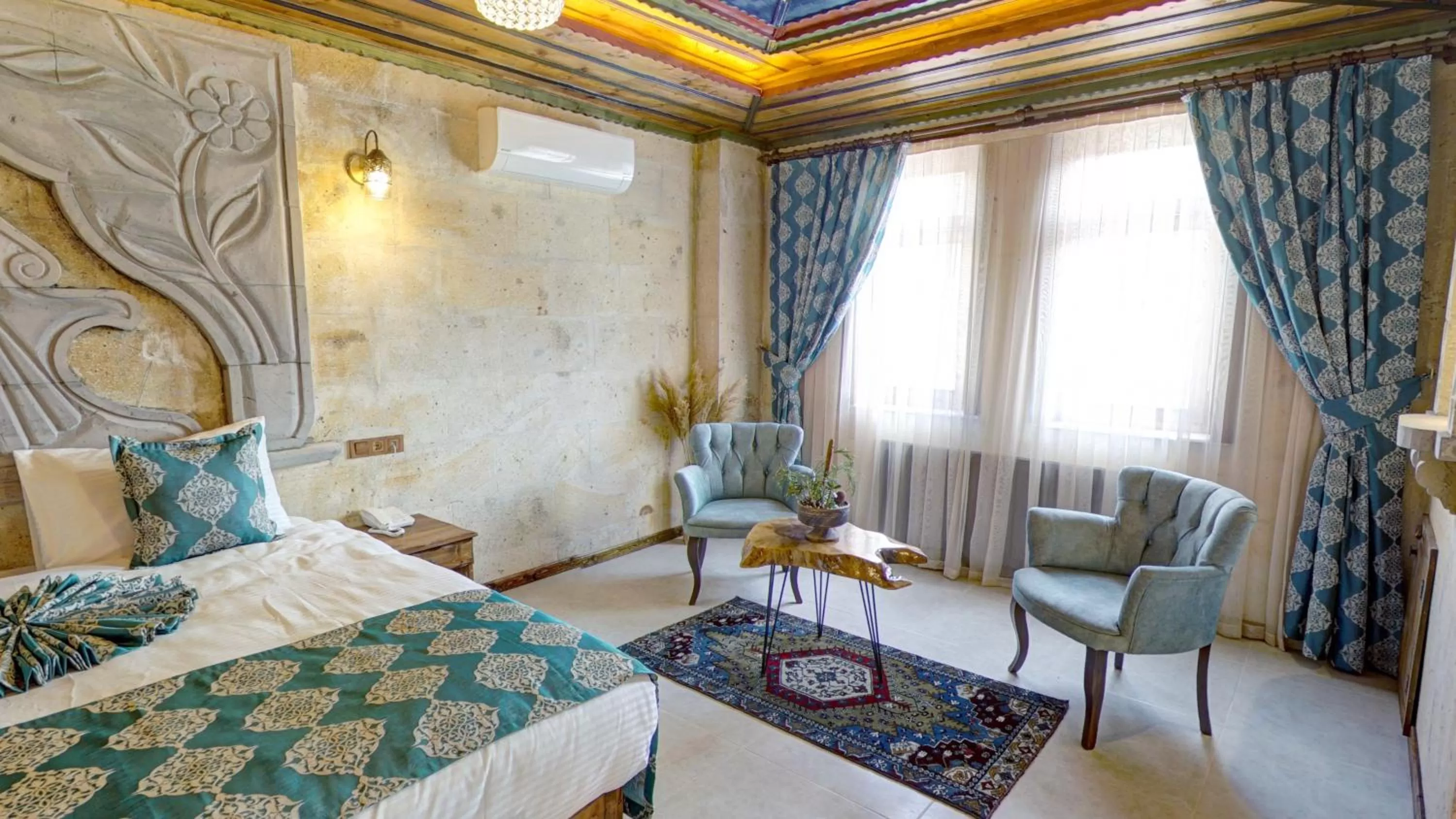 Bed in Premium Cappadocia House
