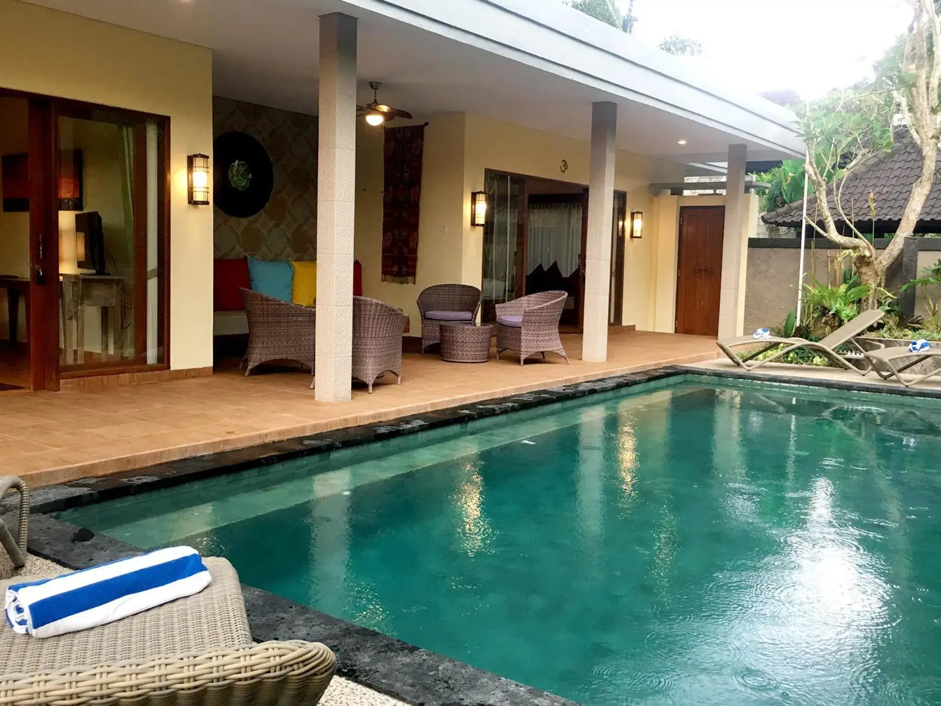 Living room, Swimming Pool in Villa Nirvana