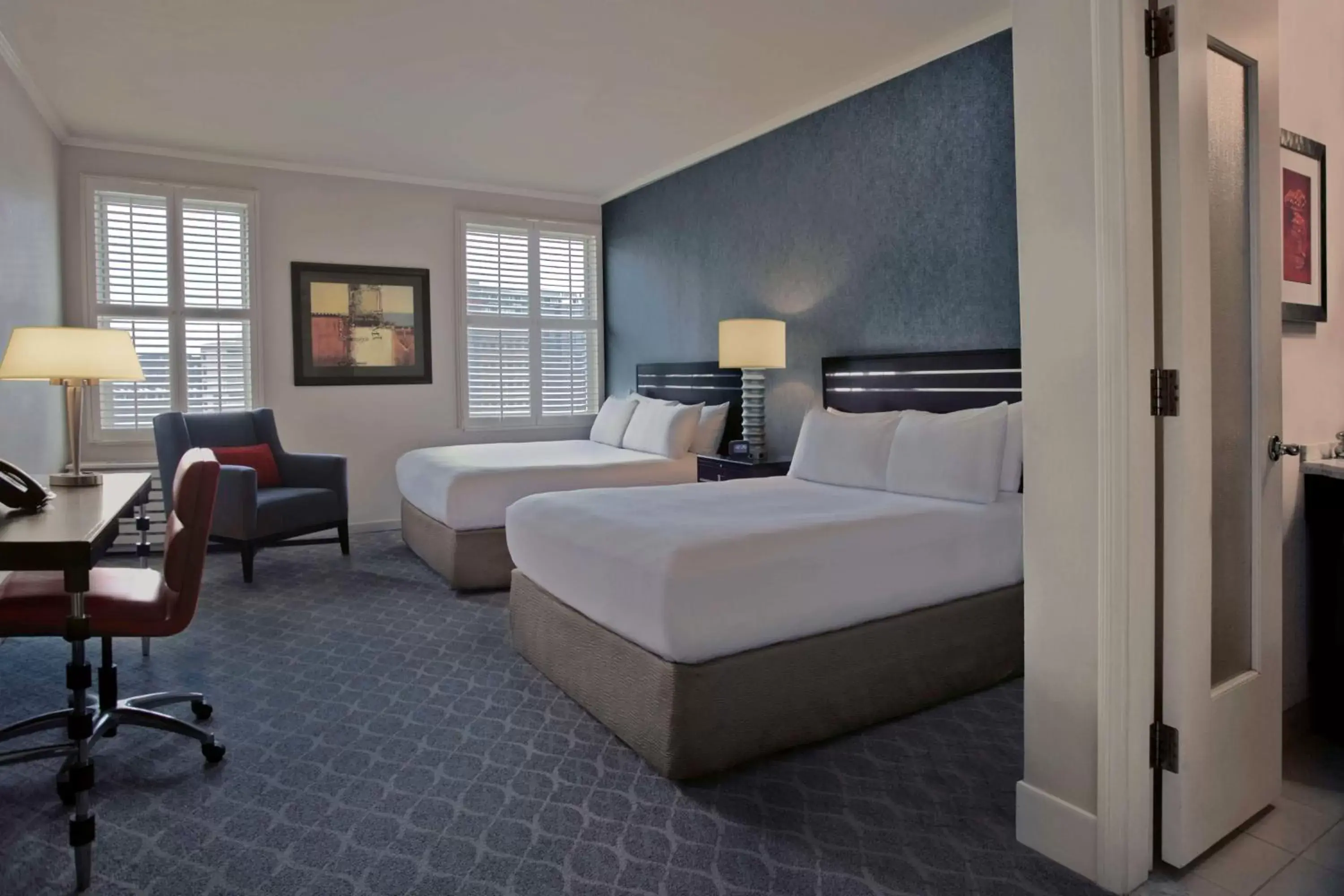 Bed in Hilton Orrington/Evanston