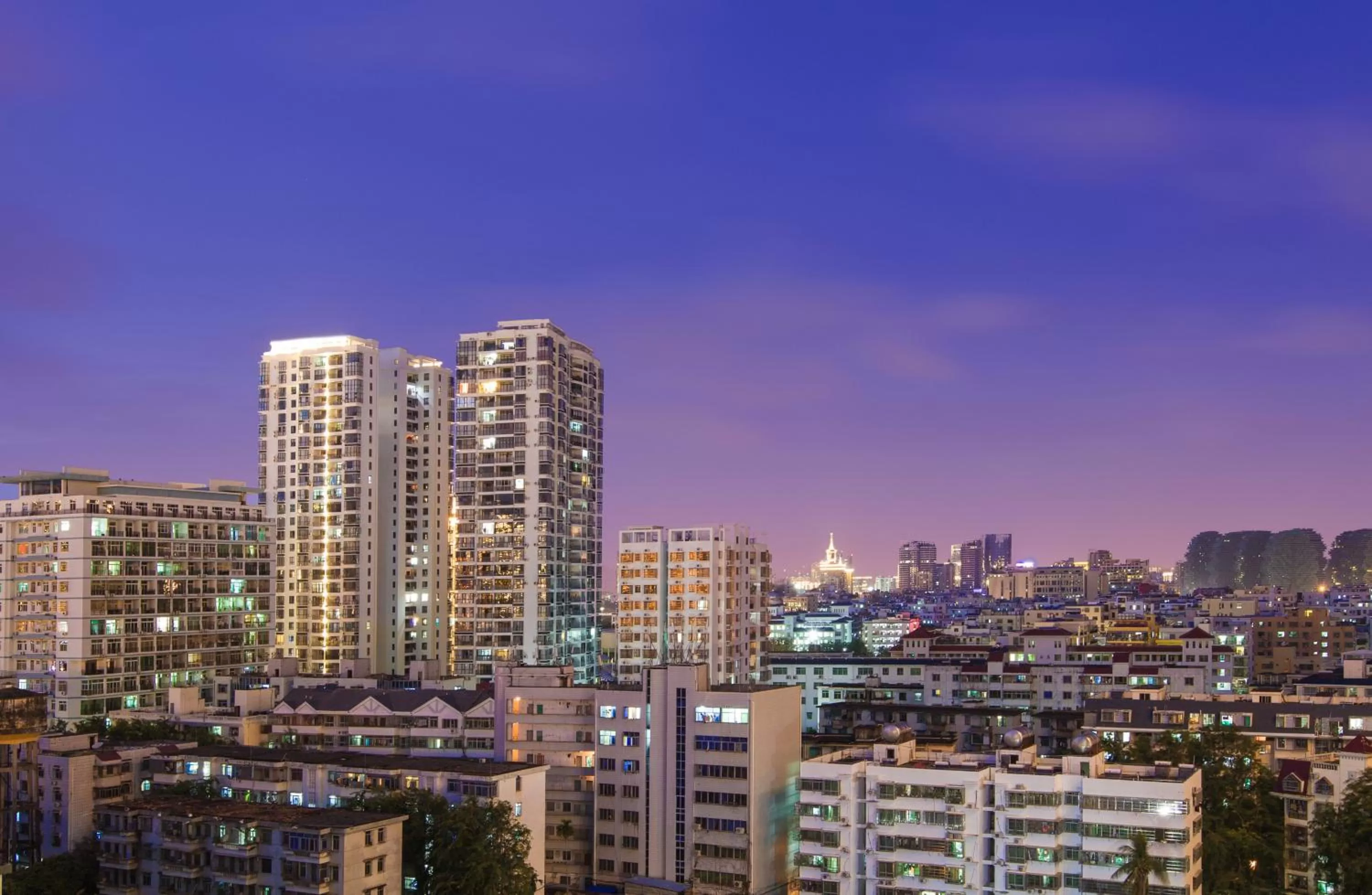 Property building in Crowne Plaza Sanya City Center by IHG