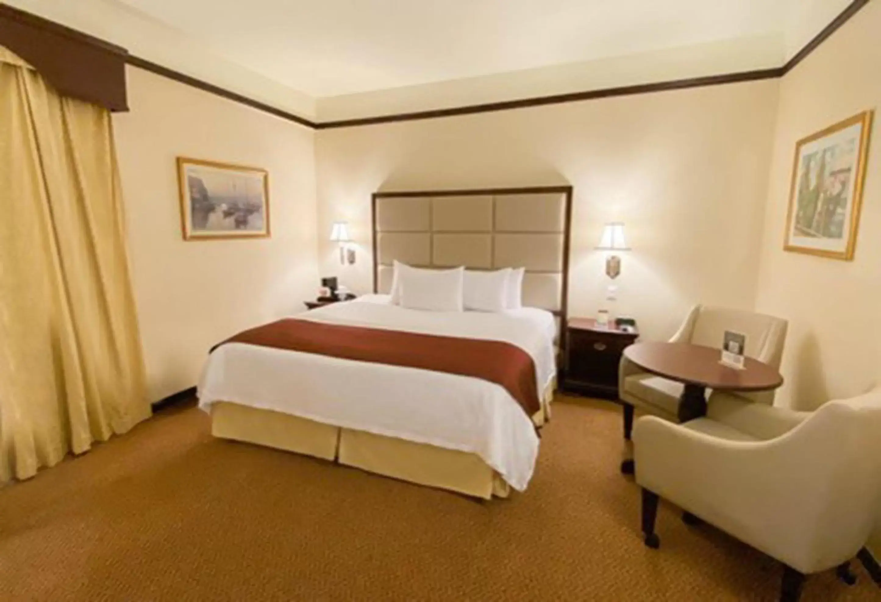 Bedroom, Bed in Safi Royal Luxury Centro