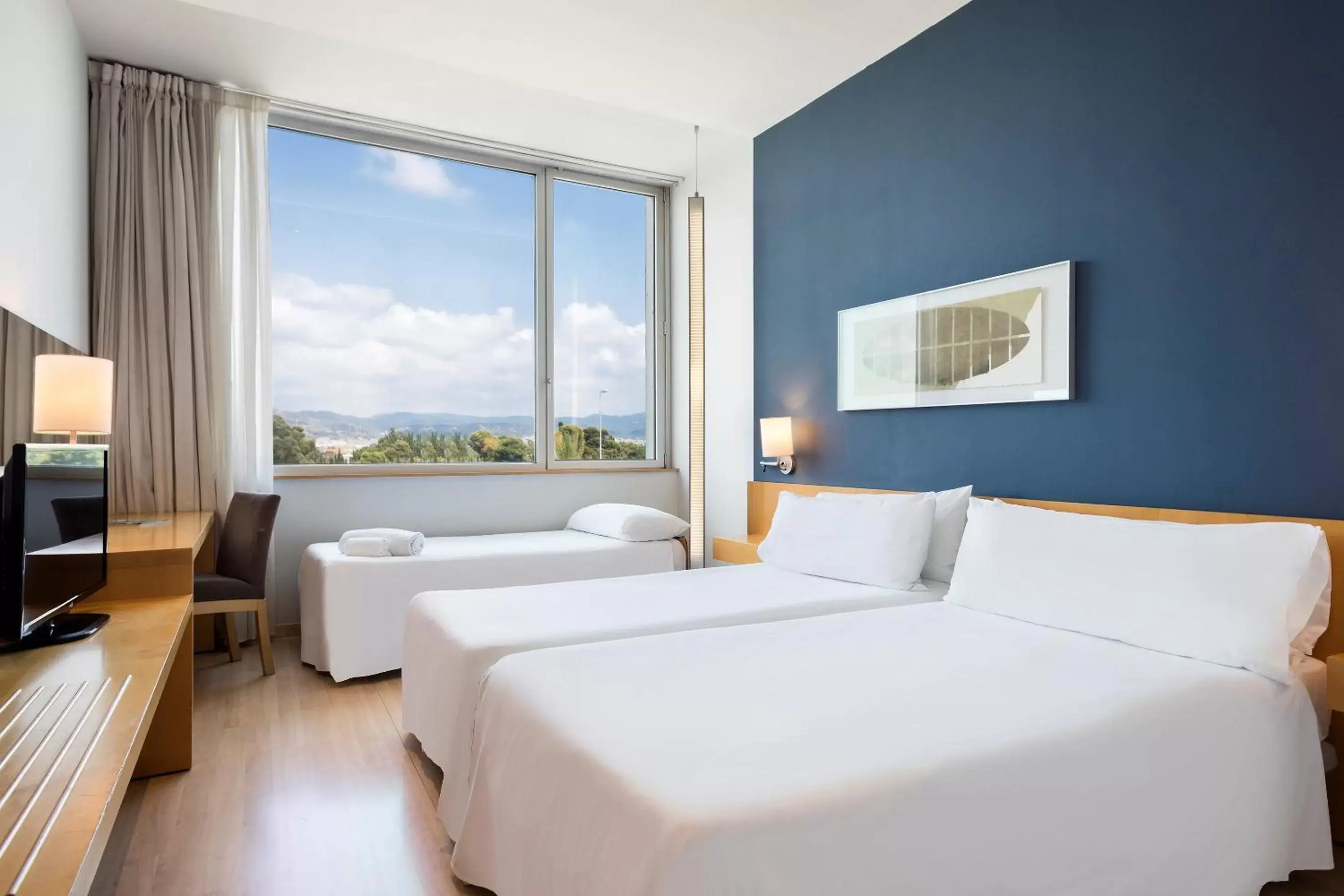Bedroom, Bed in Hotel Barcelona Aeropuerto, affiliated by Meliá