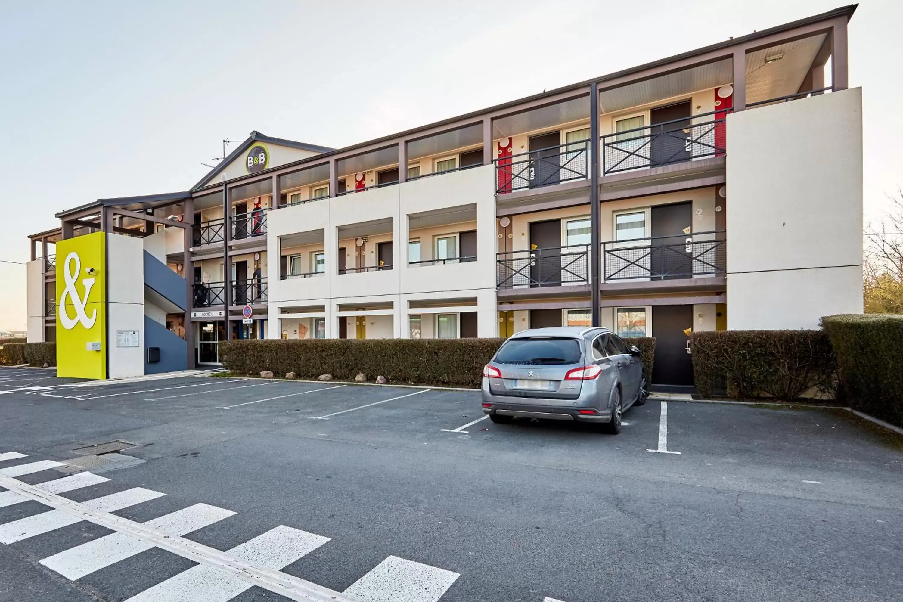 Facade/entrance, Property Building in B&B HOTEL CAEN Sud