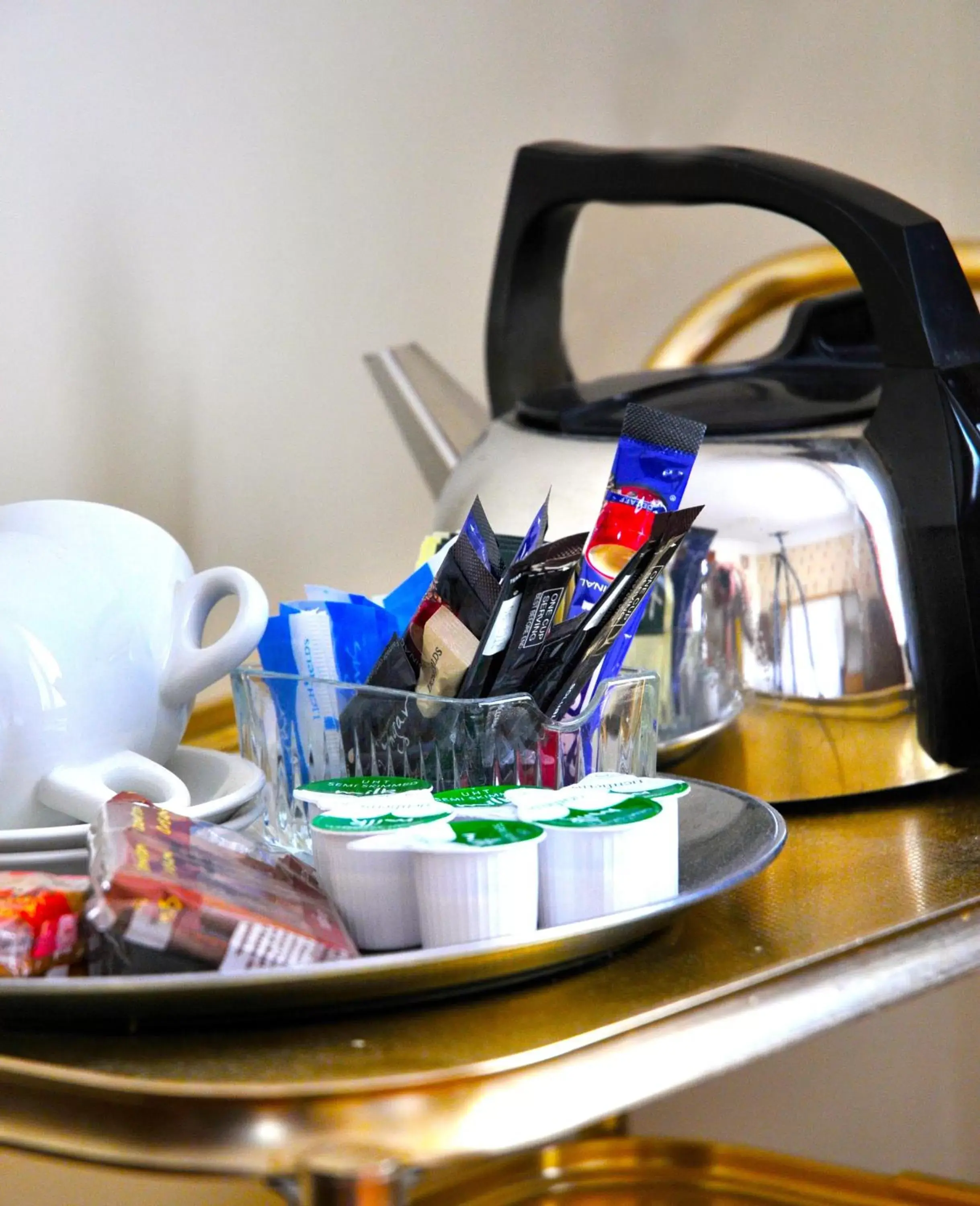 Coffee/tea facilities in OYO Eagle House Hotel, St Leonards Hastings