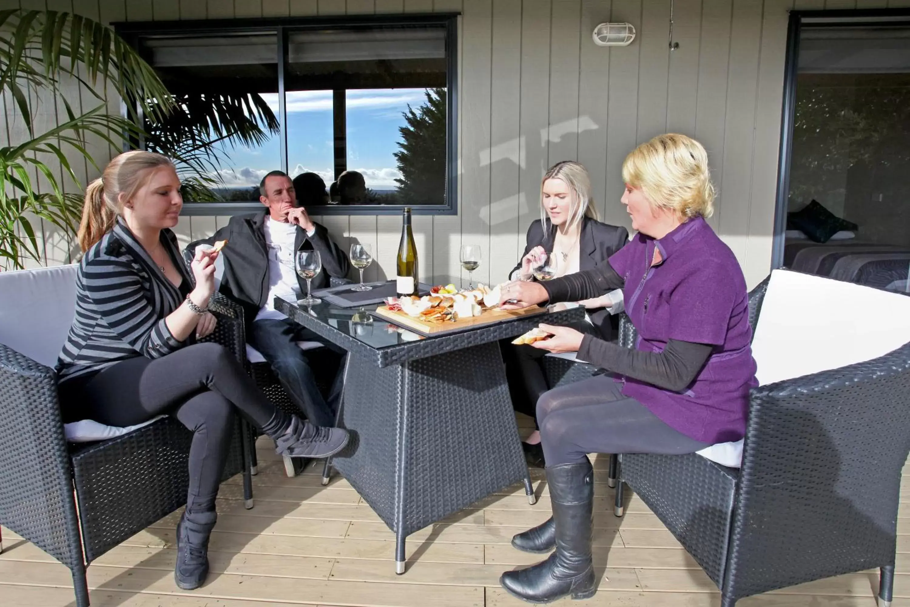 Patio in Auckland Country Cottages