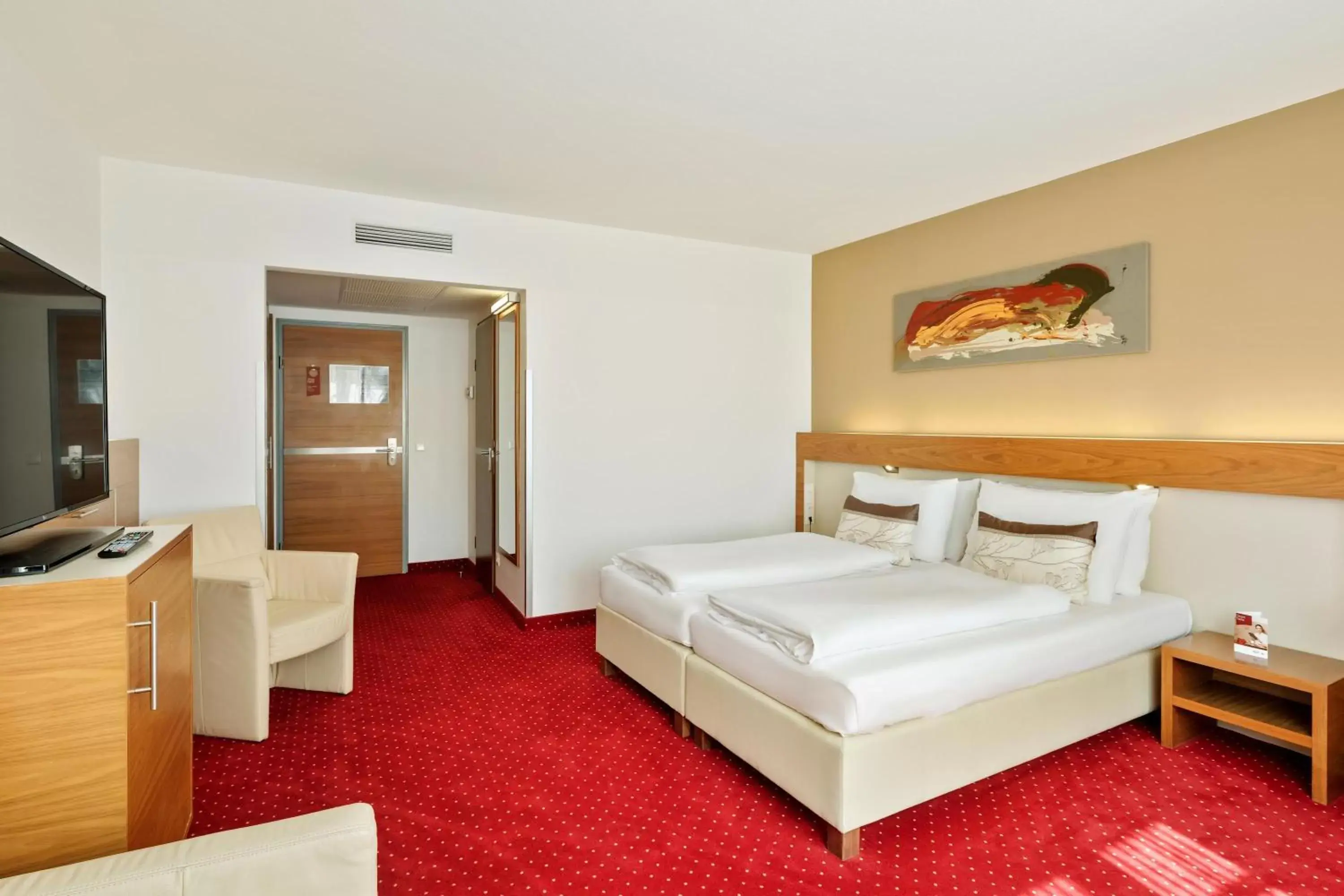 Bed in Austria Trend Hotel Anatol Wien