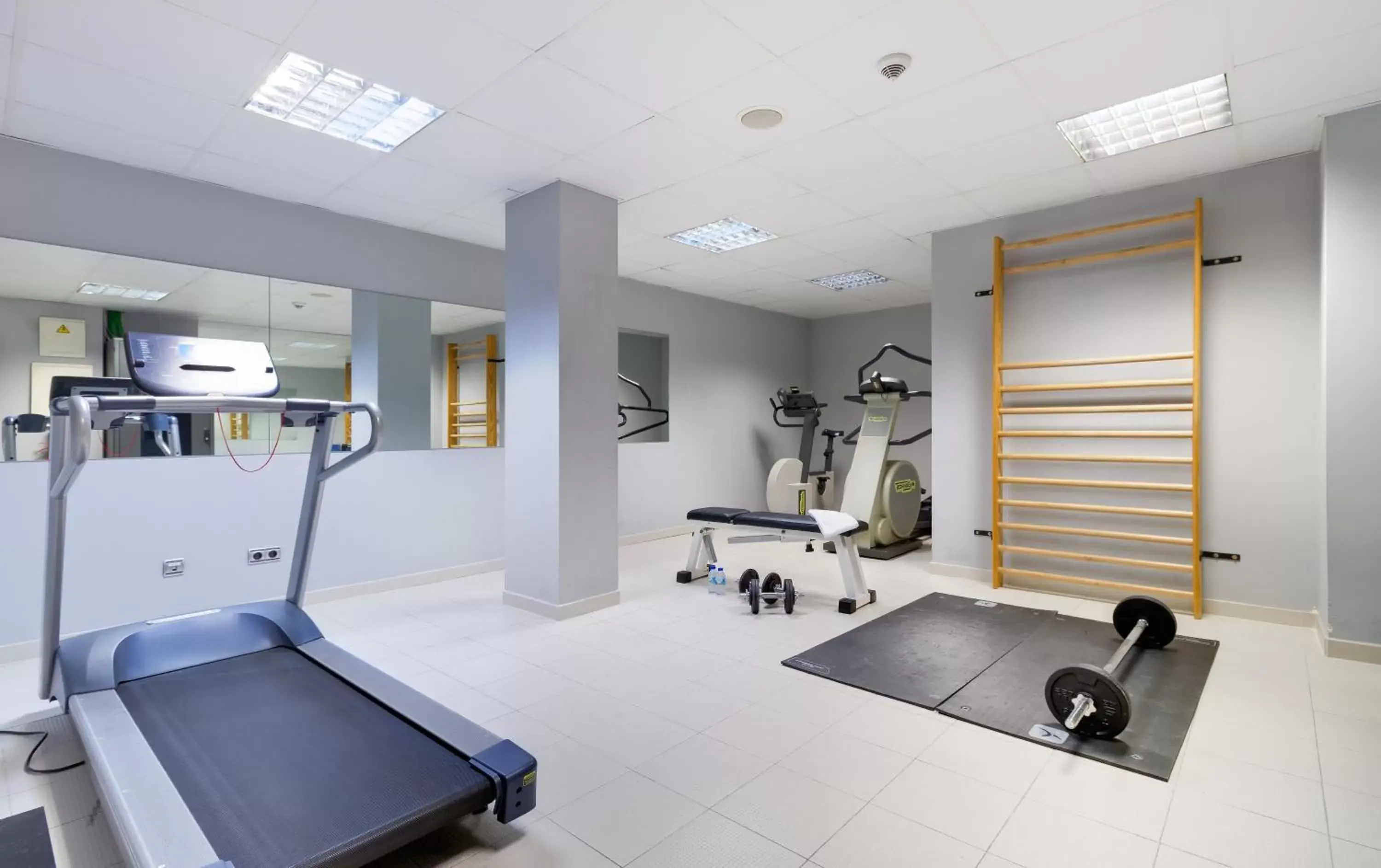 Fitness centre/facilities, Fitness Center/Facilities in Iberik Santo Domingo Plaza Hotel