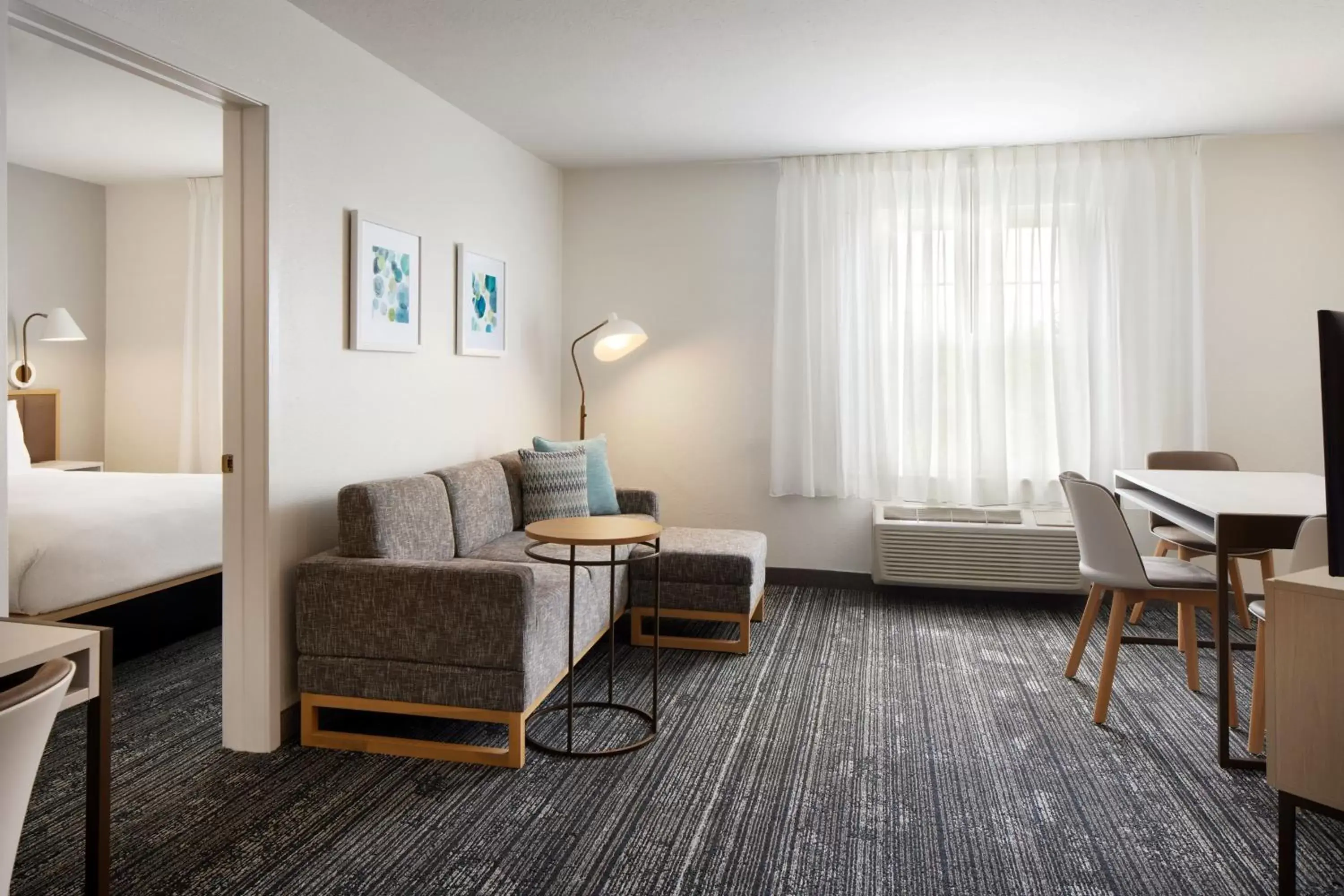 Living room, Seating Area in TownePlace Suites Dulles Airport