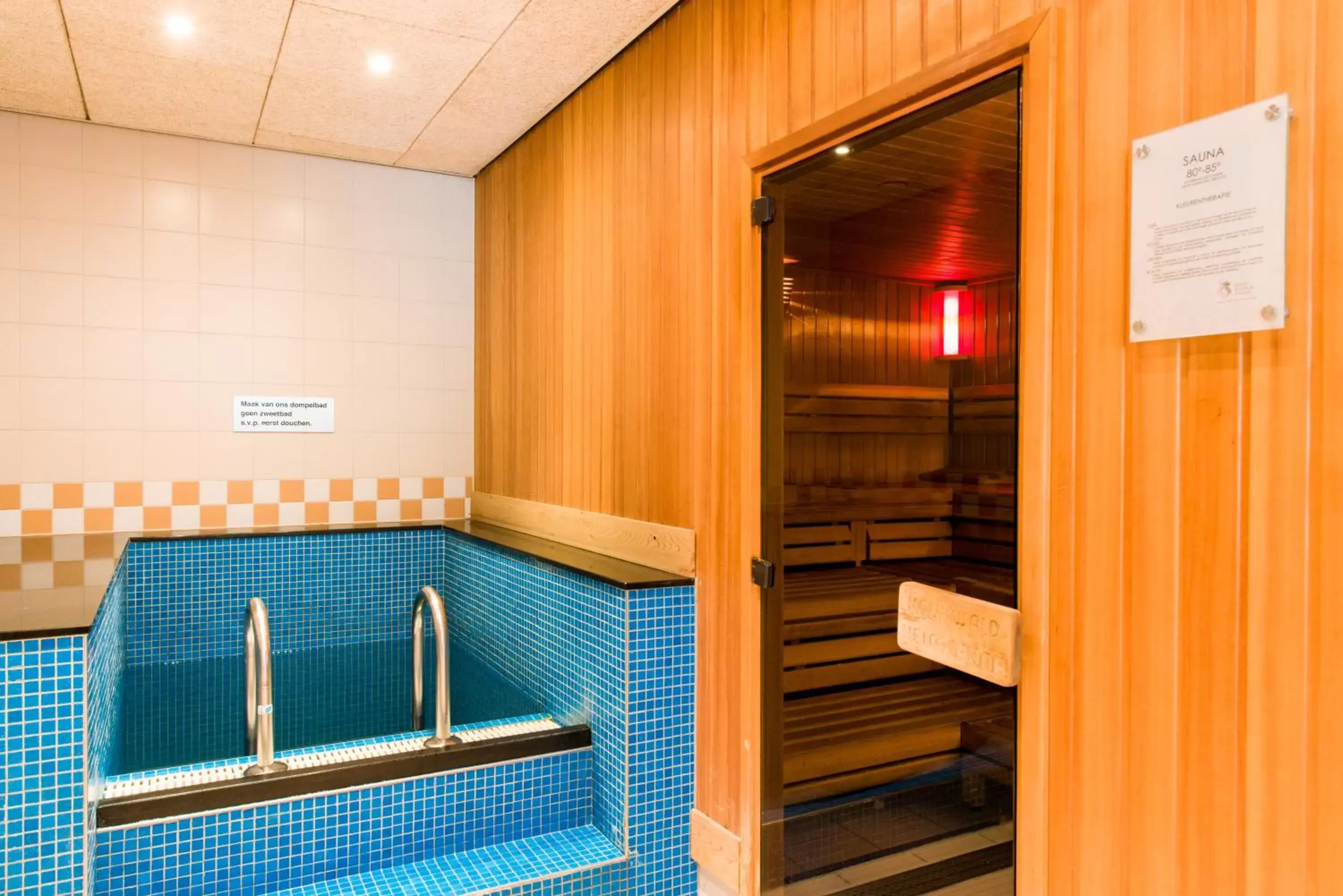 Sauna, Business Area/Conference Room in Paping Hotel & Spa - Rest Vonck by Flow