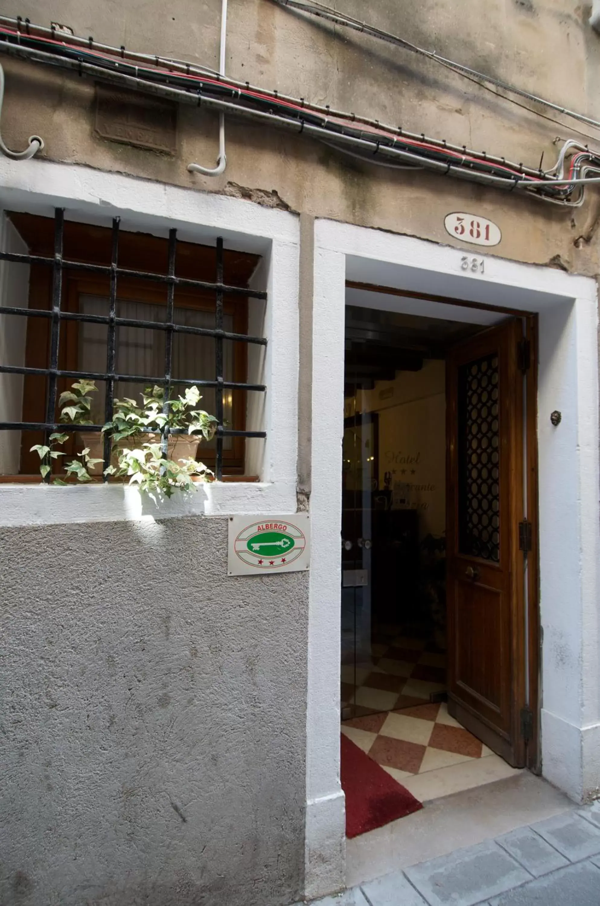 Facade/entrance in Hotel Il Mercante di Venezia