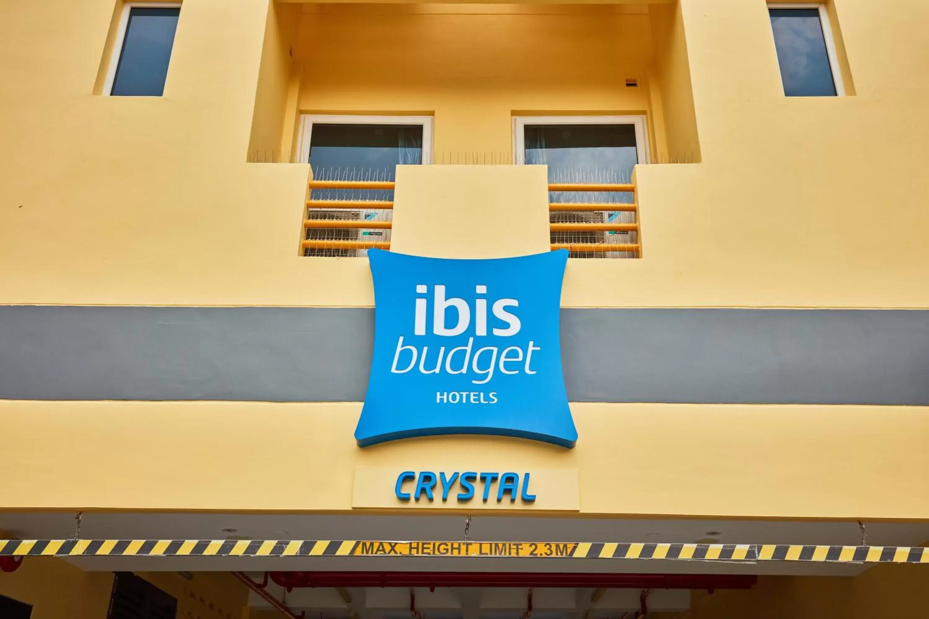 Facade/entrance in ibis budget Singapore Crystal
