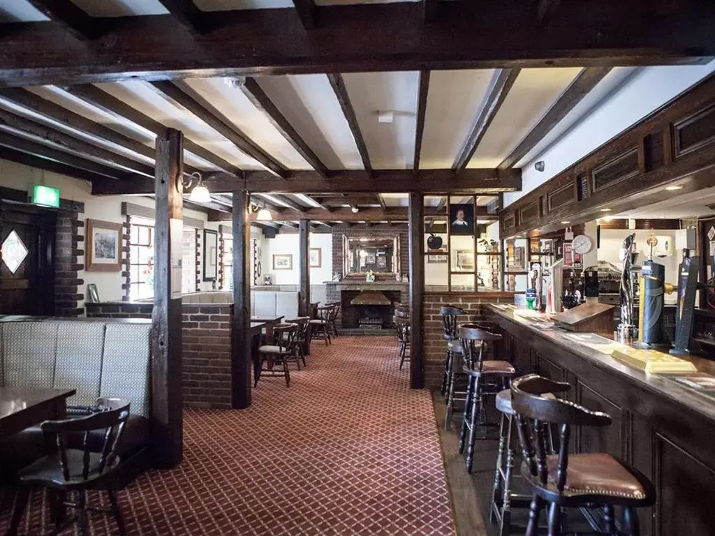 Living room, Restaurant/Places to Eat in The Crewe Arms Hotel