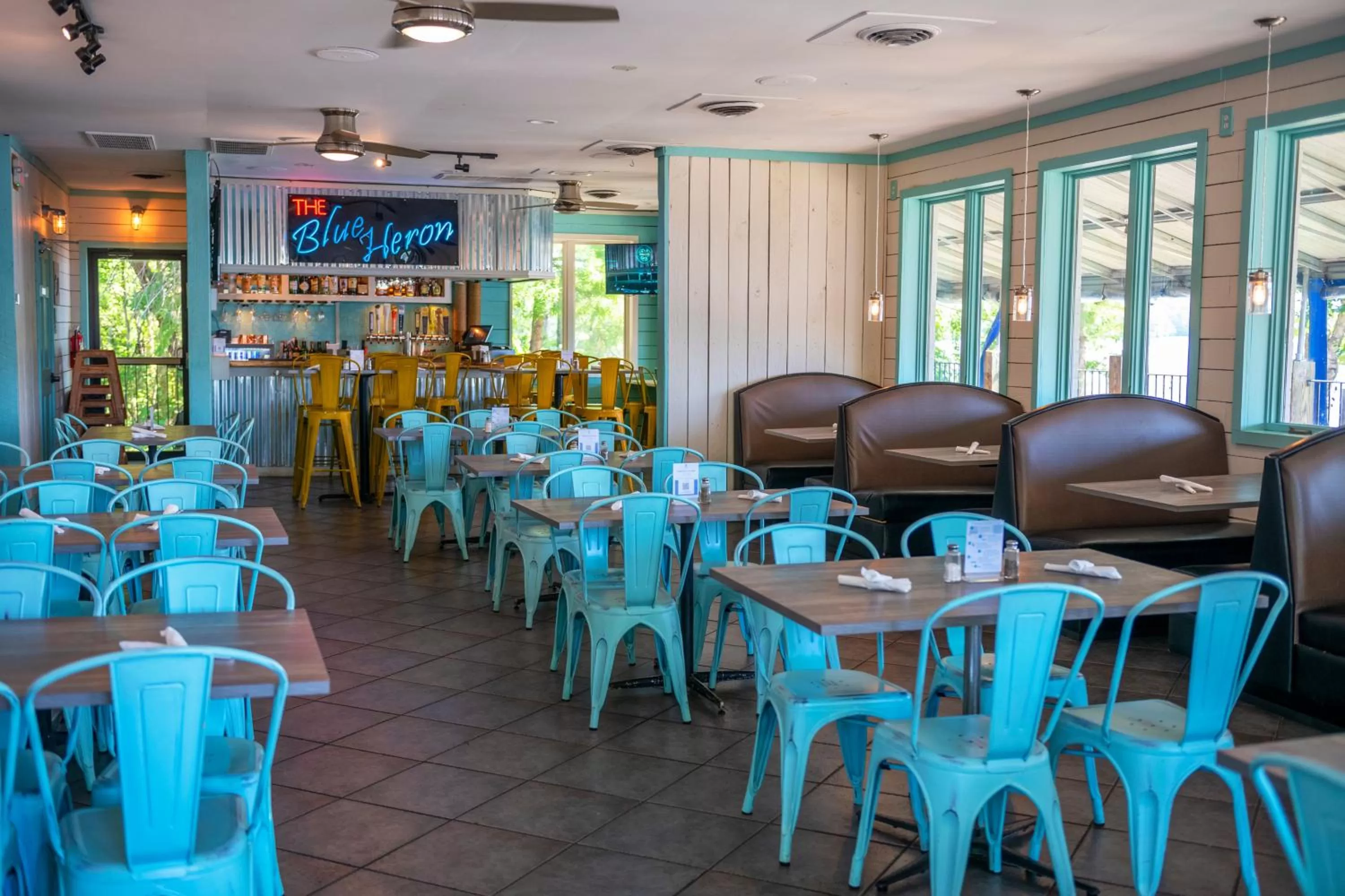 Restaurant/places to eat in Rivers Rest Resort