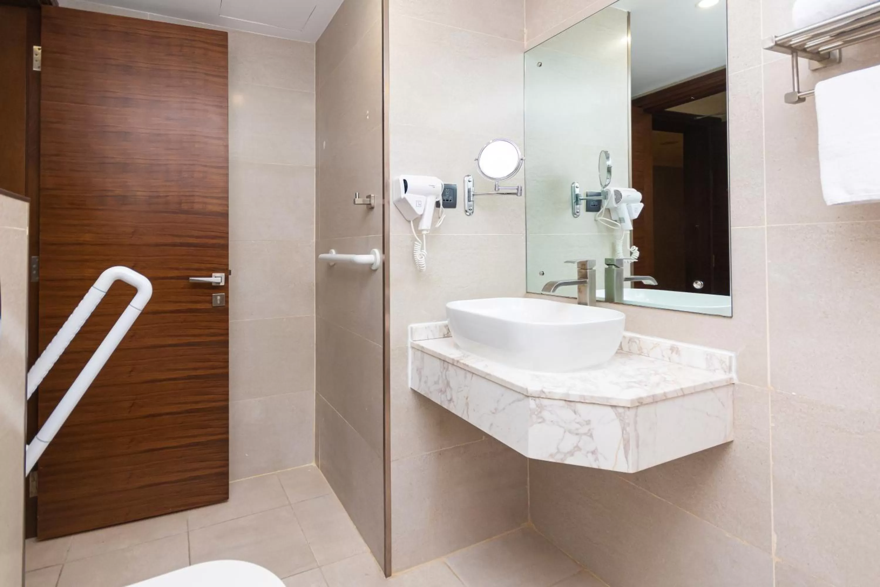 Bathroom in Le Wana Hotel