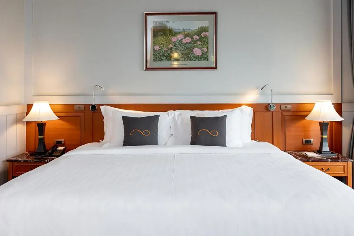 Bed in Plakan Resort (SHA Extra Plus)