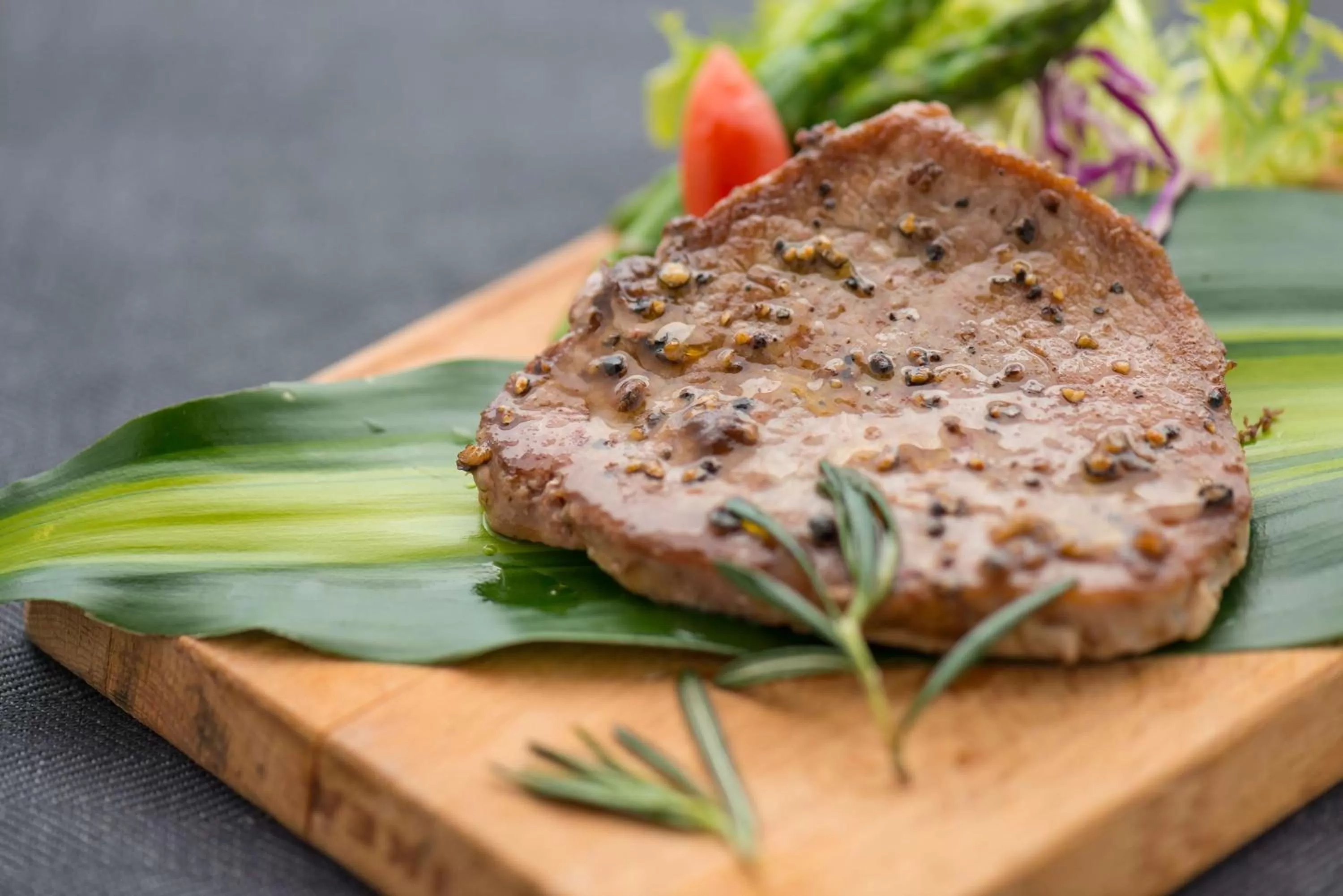 Restaurant/places to eat in Hilton Chongqing