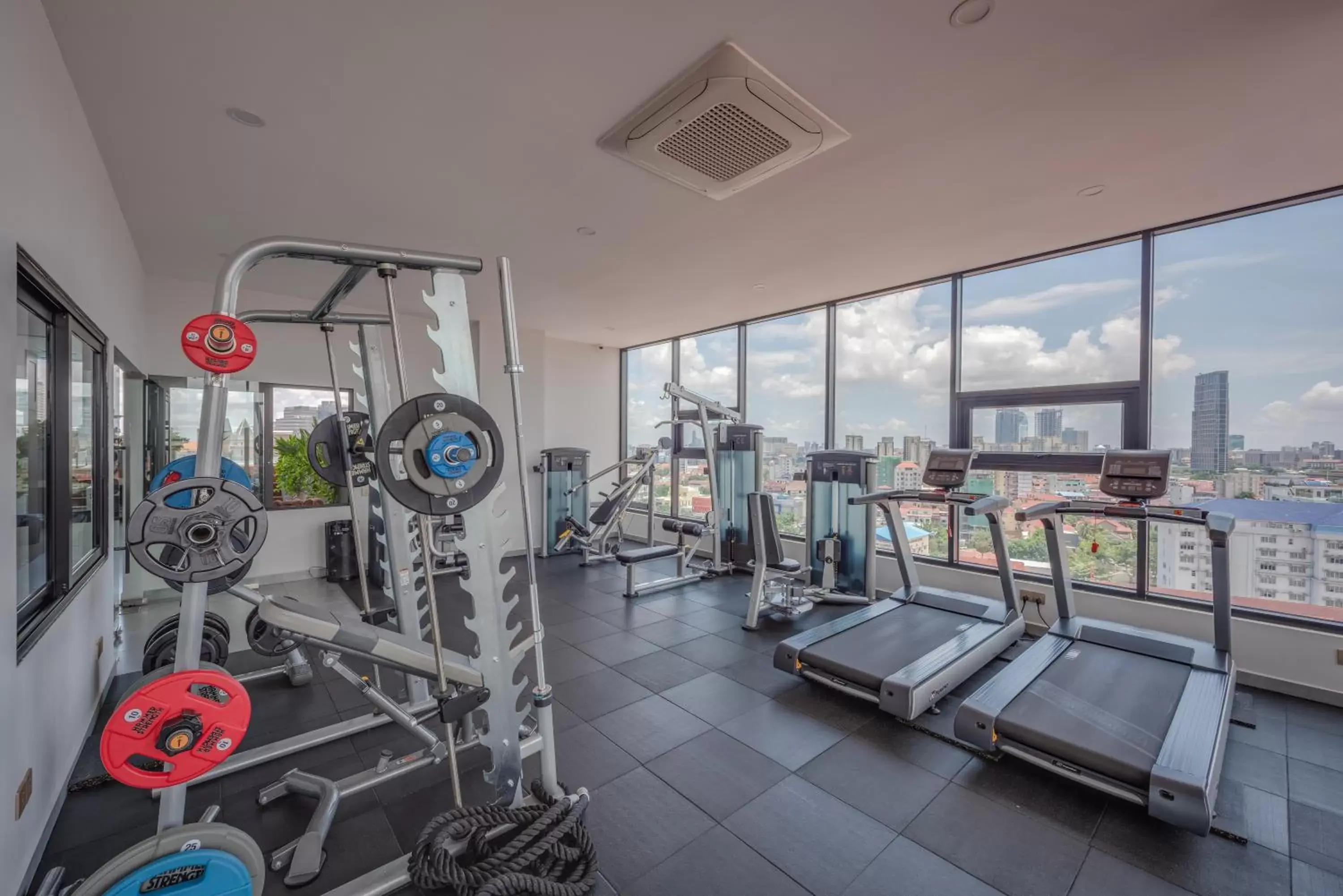 Fitness centre/facilities in AMATA Residence Fitness centre/facilities in AMATA Residence