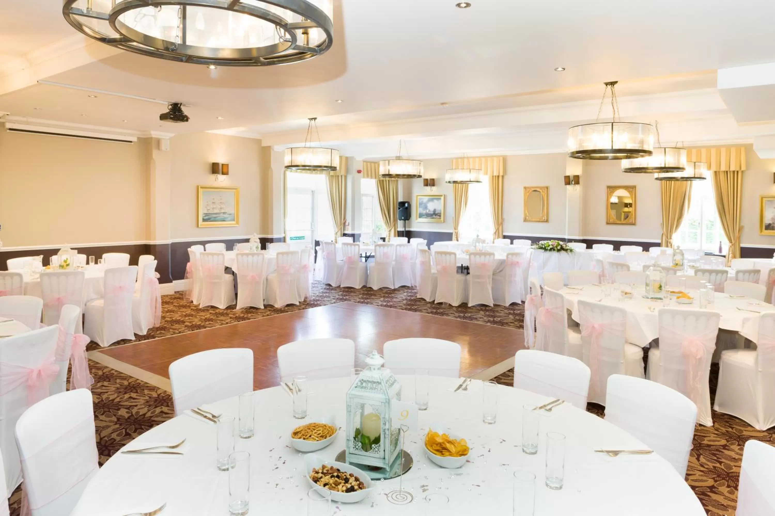Banquet/Function facilities in The Marine