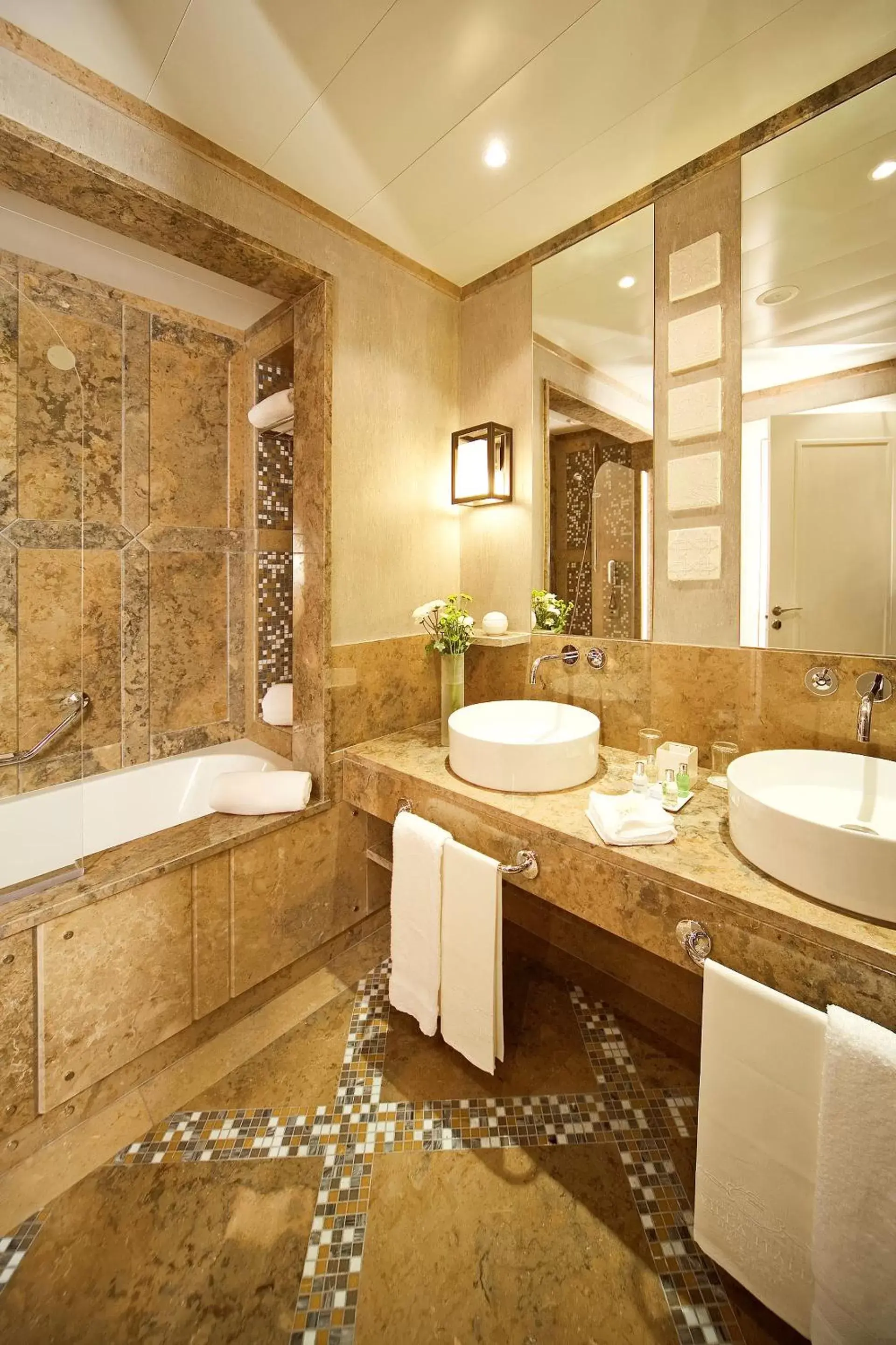 Bathroom in Grande Real Villa Itália Hotel & Spa