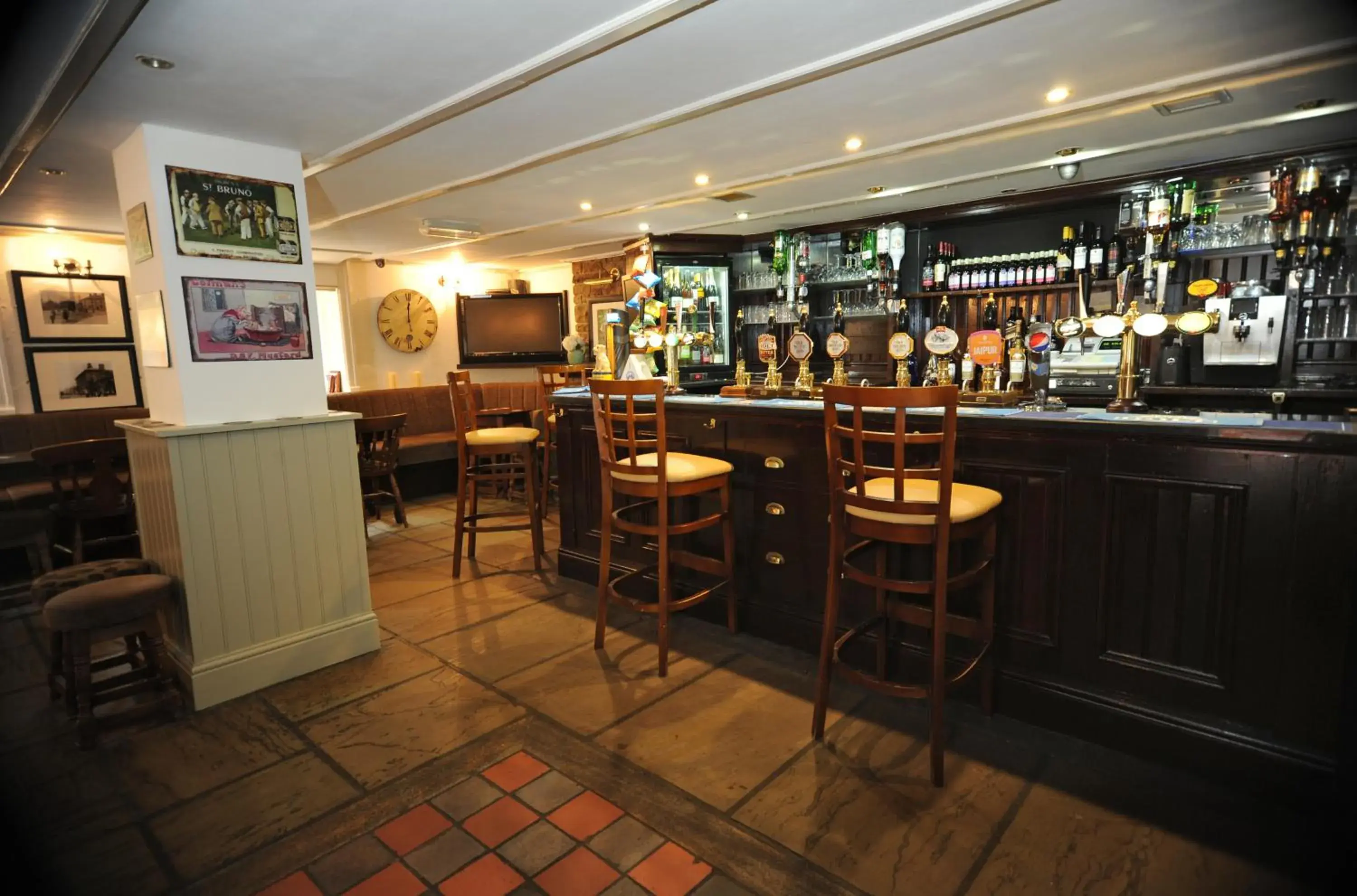 Lounge or bar, Lounge/Bar in Queens arms country inn