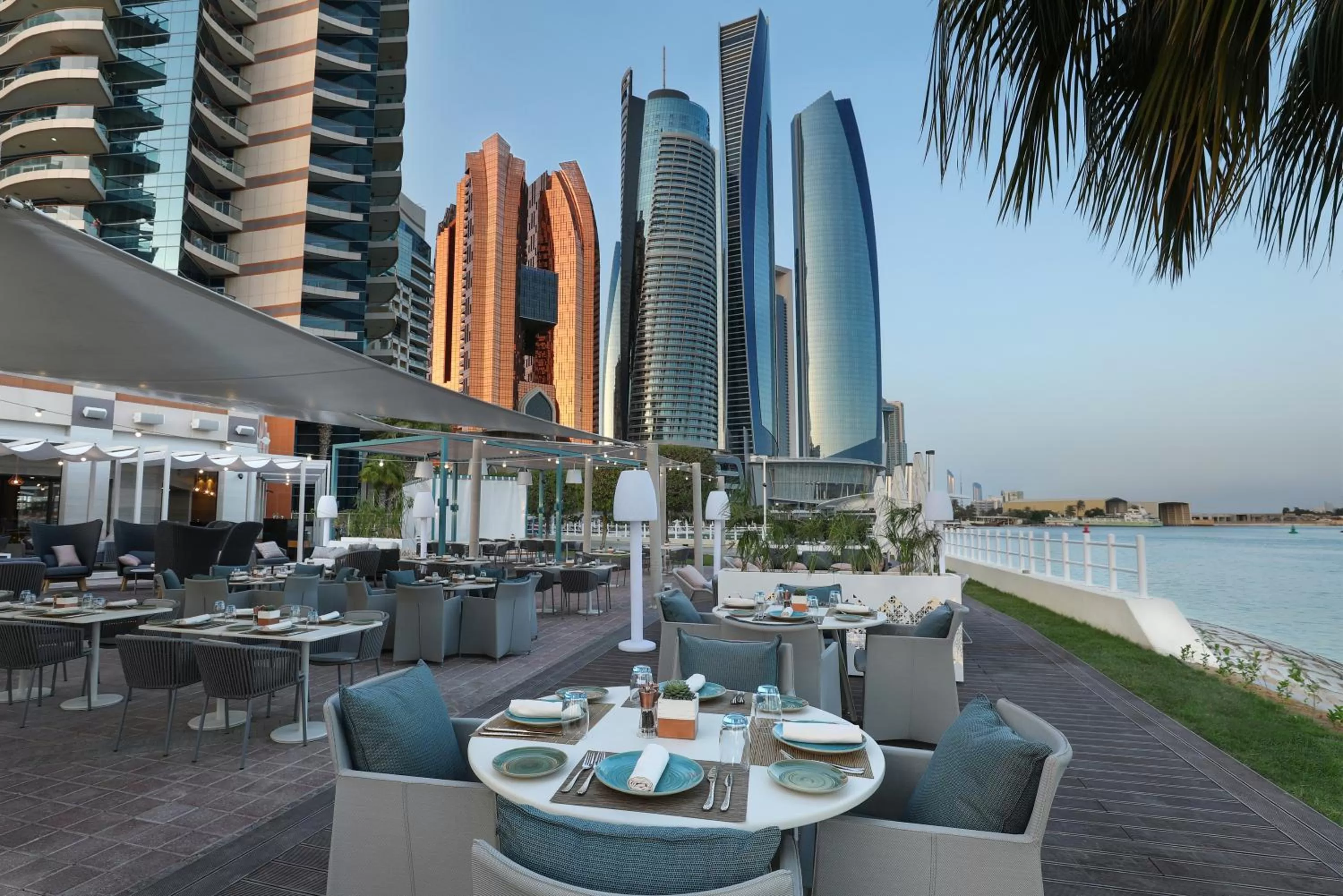 Restaurant/places to eat in Khalidiya Palace Rayhaan by Rotana, Abu Dhabi