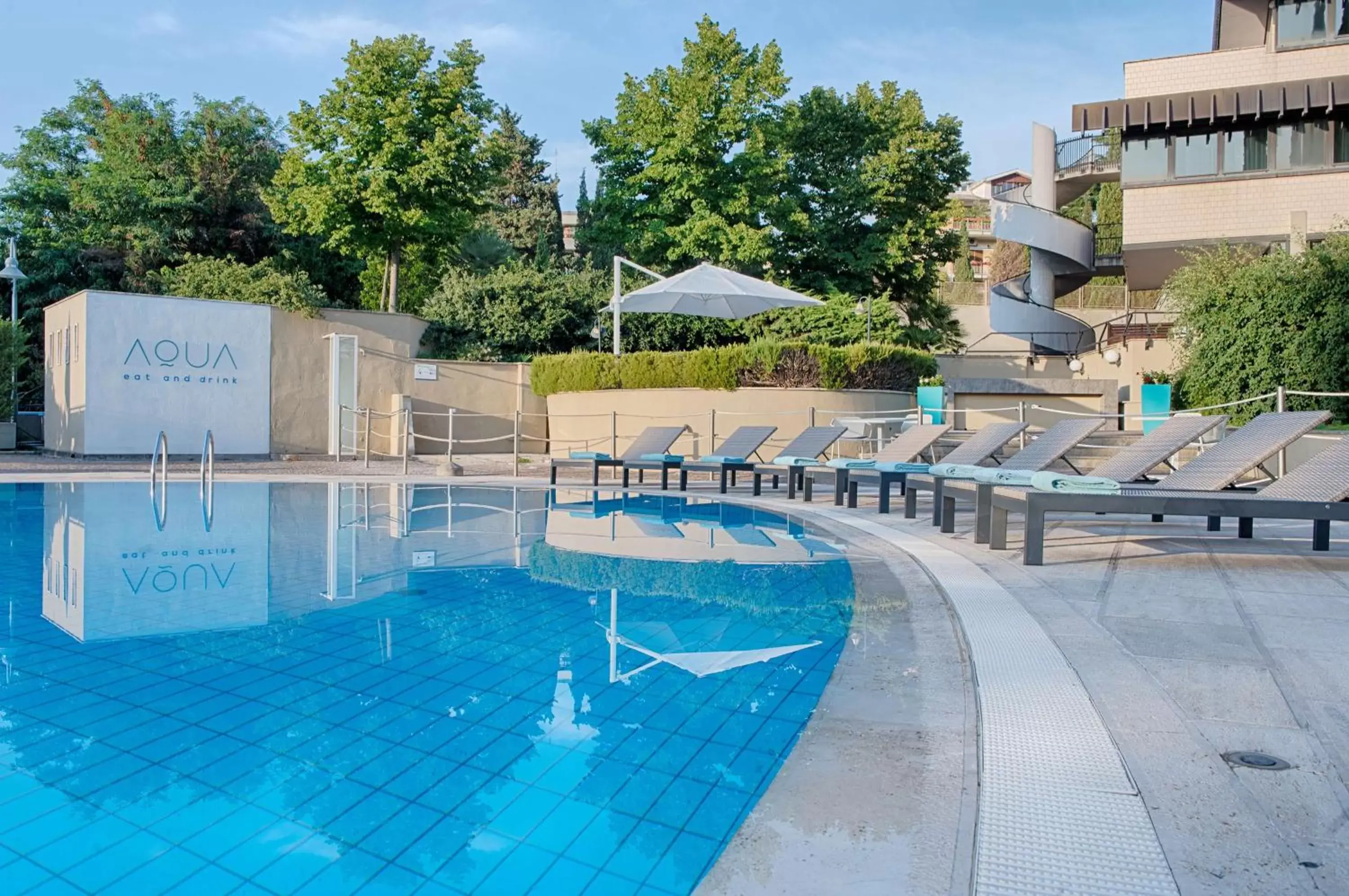 Activities, Swimming Pool in NH Roma Villa Carpegna