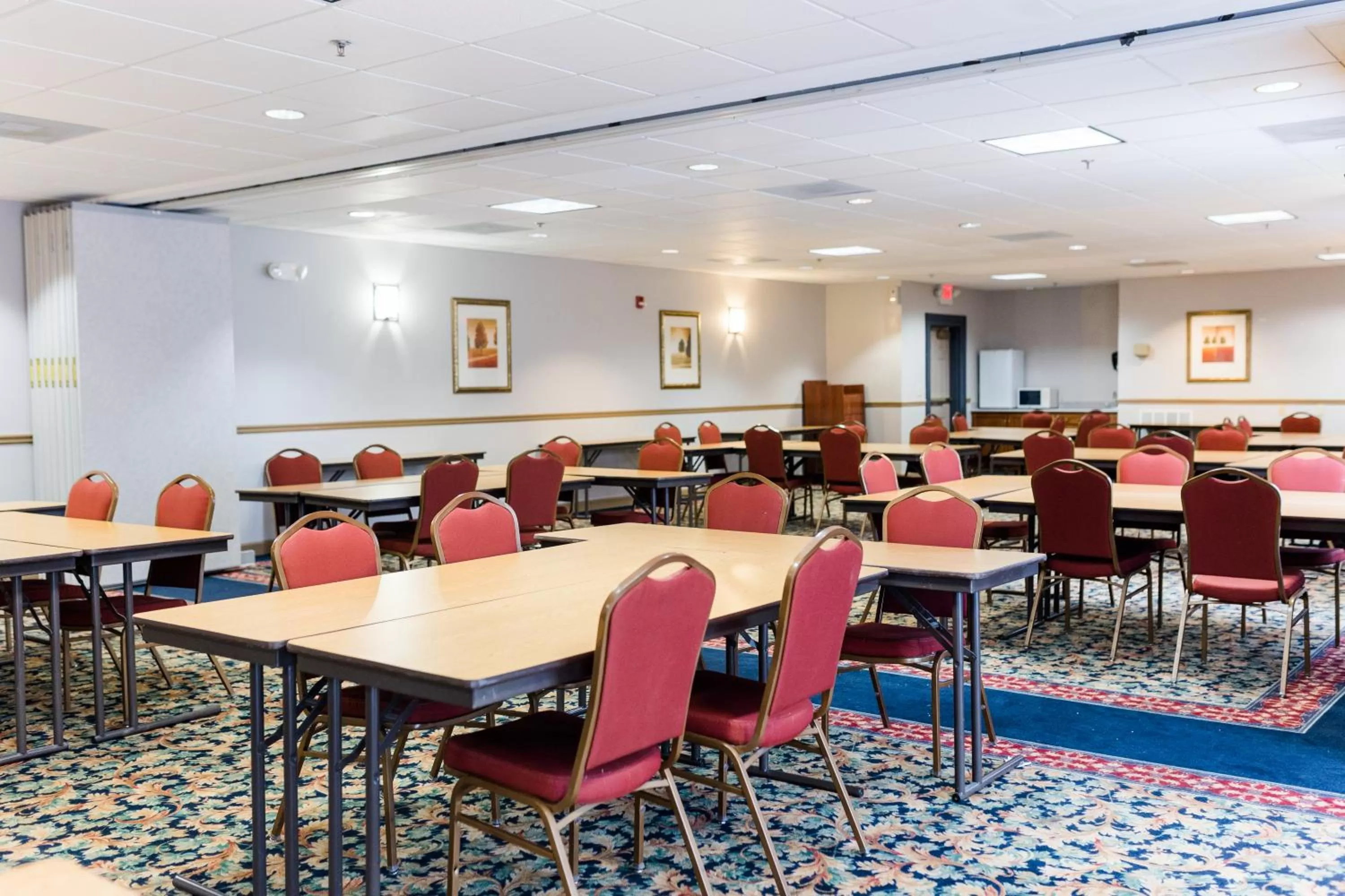 Meeting/conference room in Country Inn & Suites by Radisson, Helen, GA