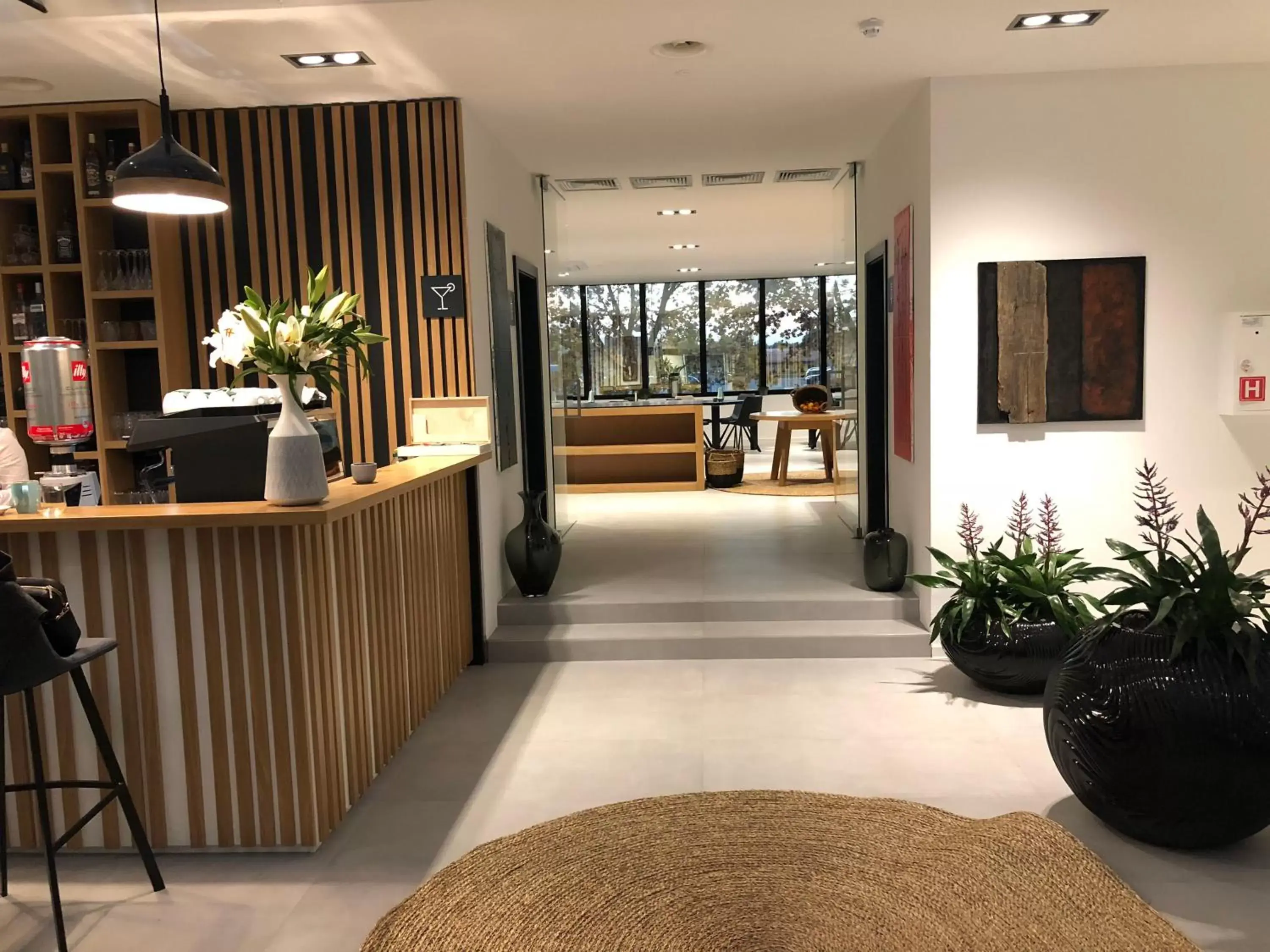 Lounge or bar in Hotel Cubis Lounge or bar in Hotel Cubis