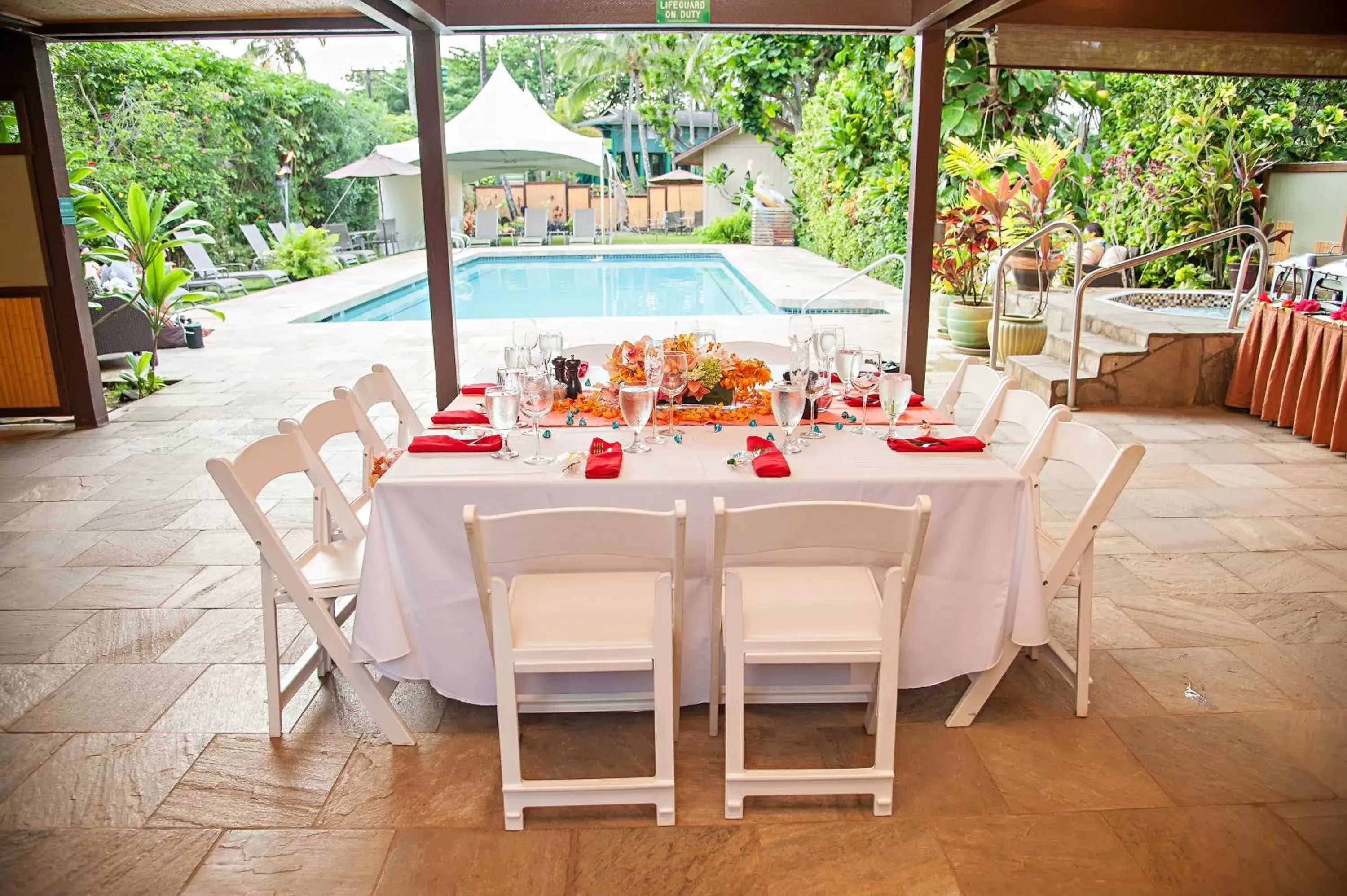 Pool view, Restaurant/Places to Eat in Hanalei Colony Resort