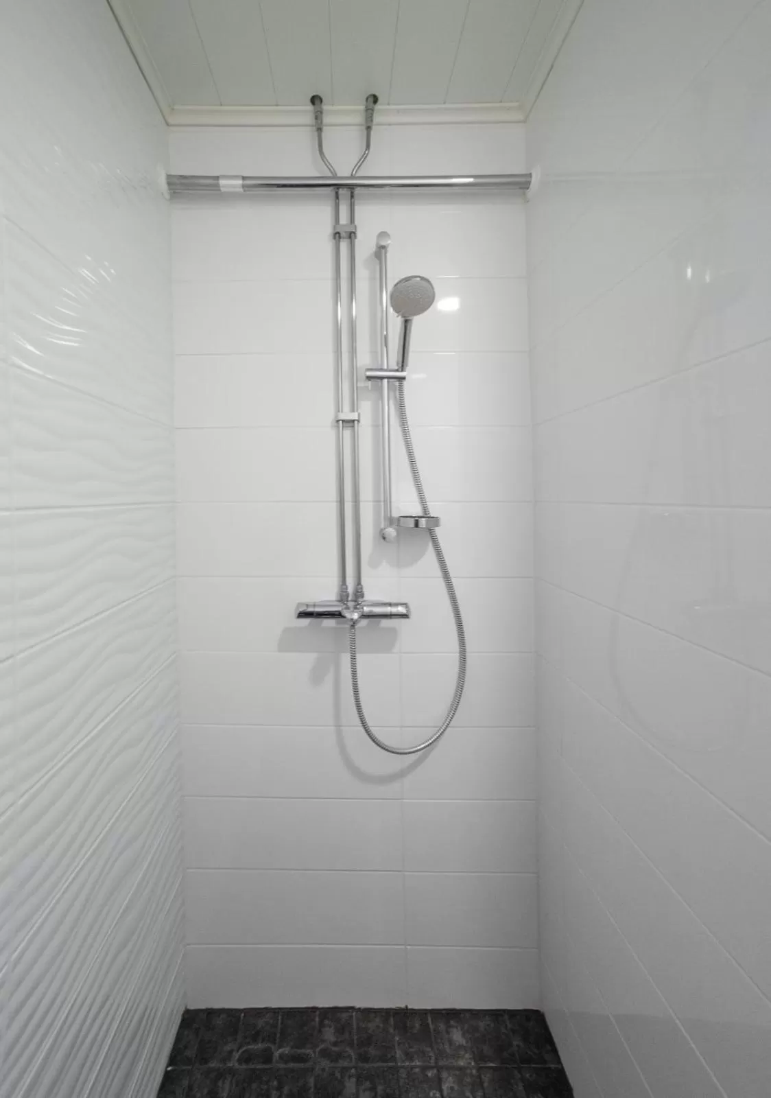 Shower in Hotelli Olof