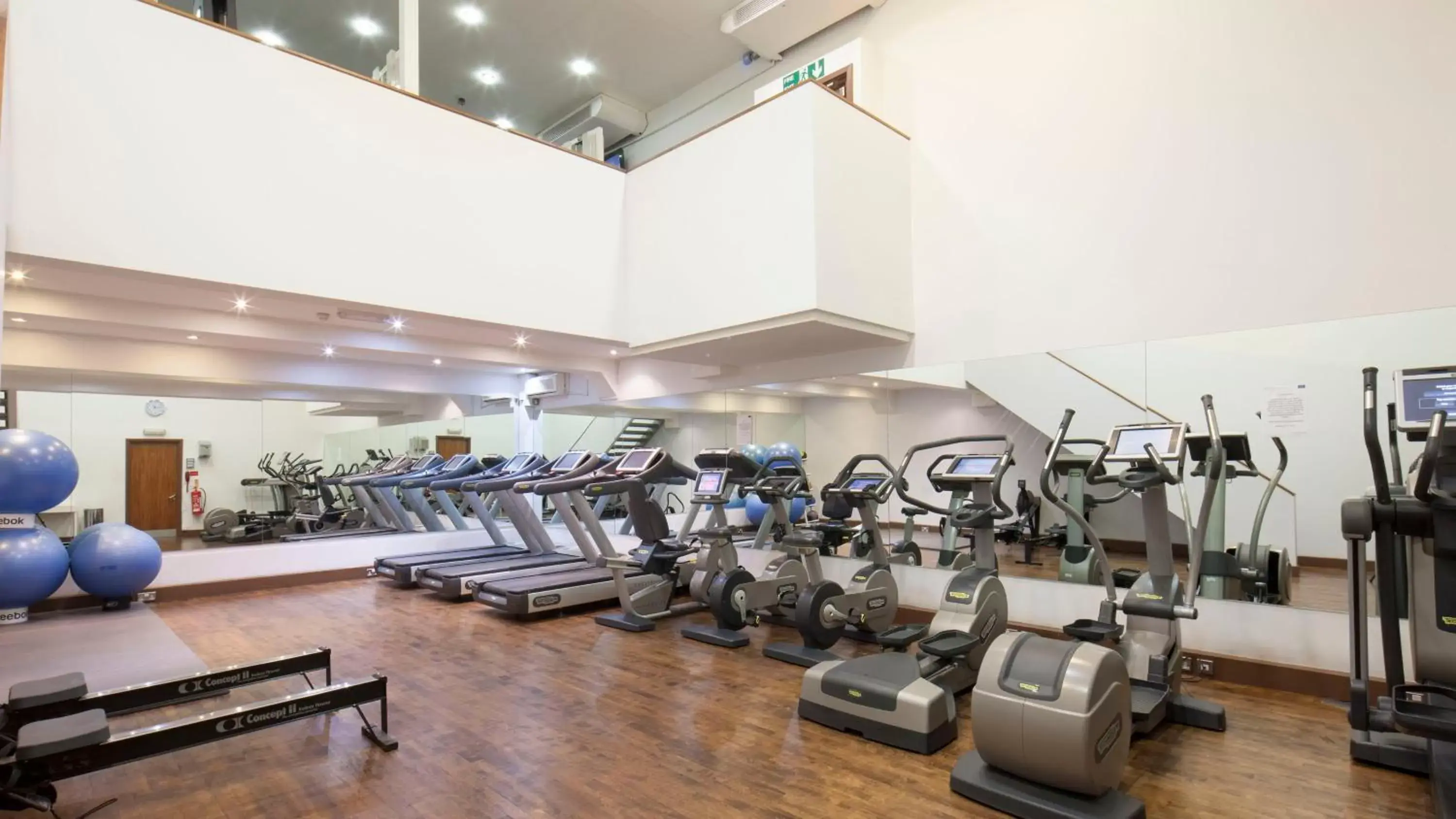 Fitness centre/facilities, Fitness Center/Facilities in Crowne Plaza London Kings Cross, an IHG Hotel