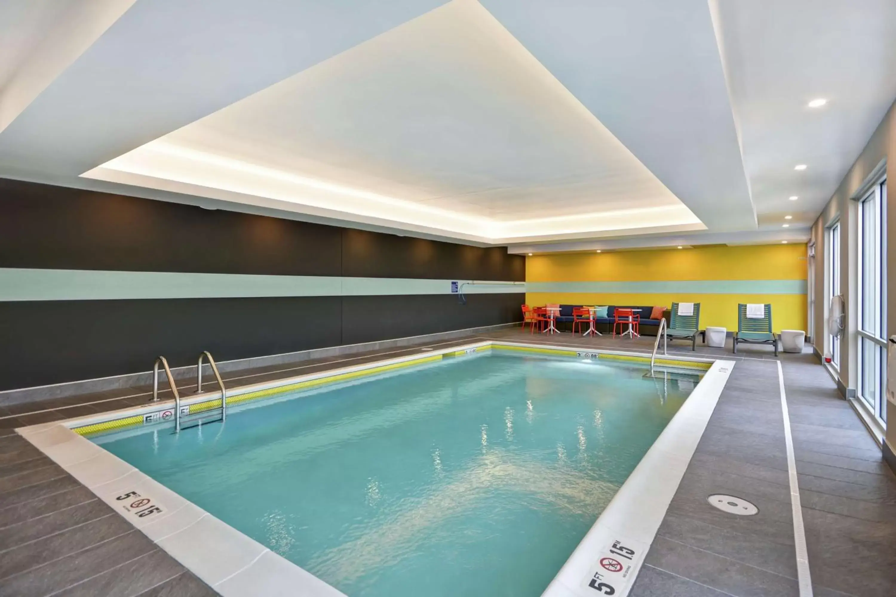 Pool view in Tru By Hilton Beavercreek Dayton Pool view in Tru By Hilton Beavercreek Dayton