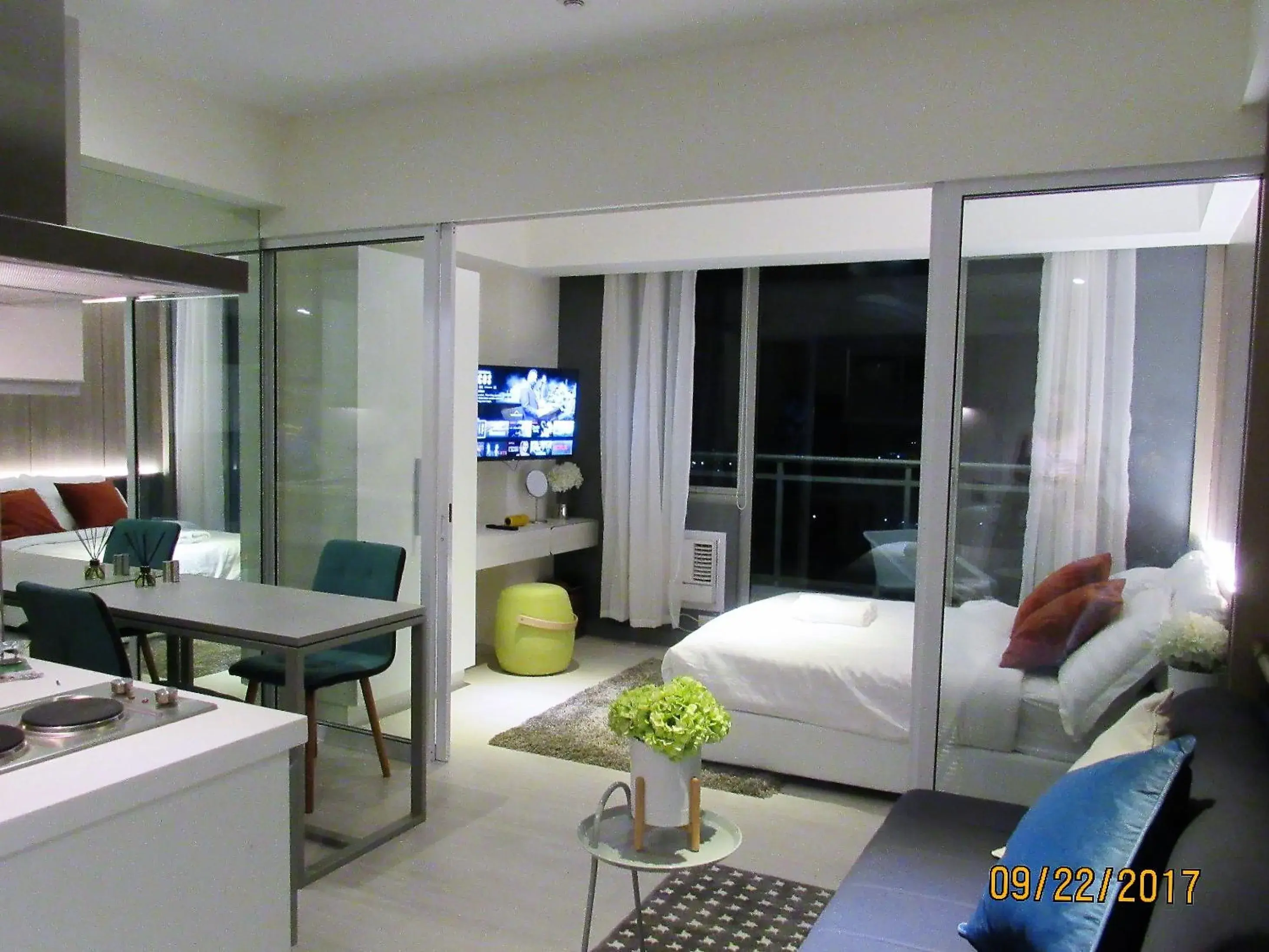 Bed in Azure Urban Beach Resort Manila by Radlett