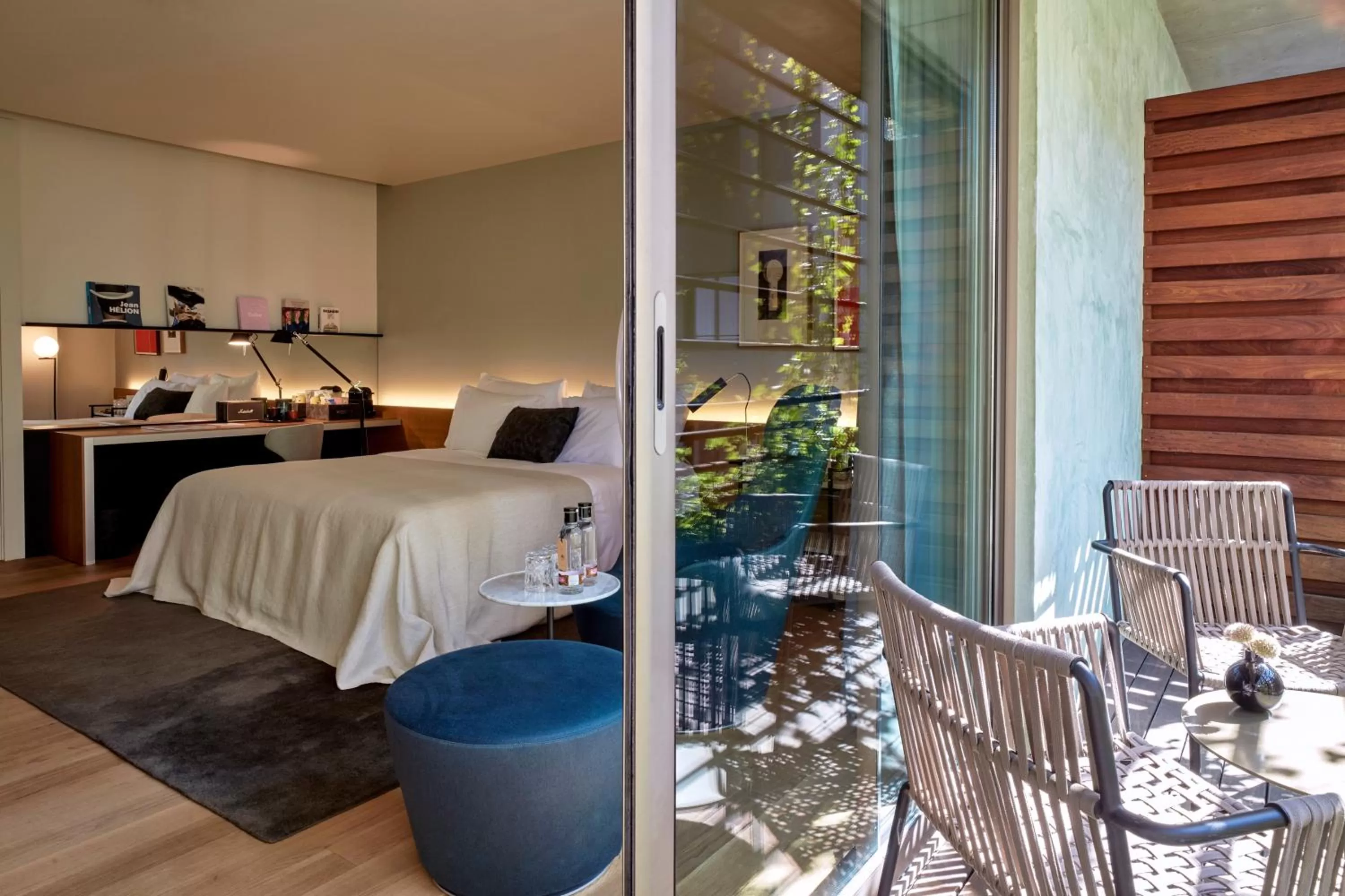 Balcony/Terrace in Sir Victor Hotel, part of Sircle Collection