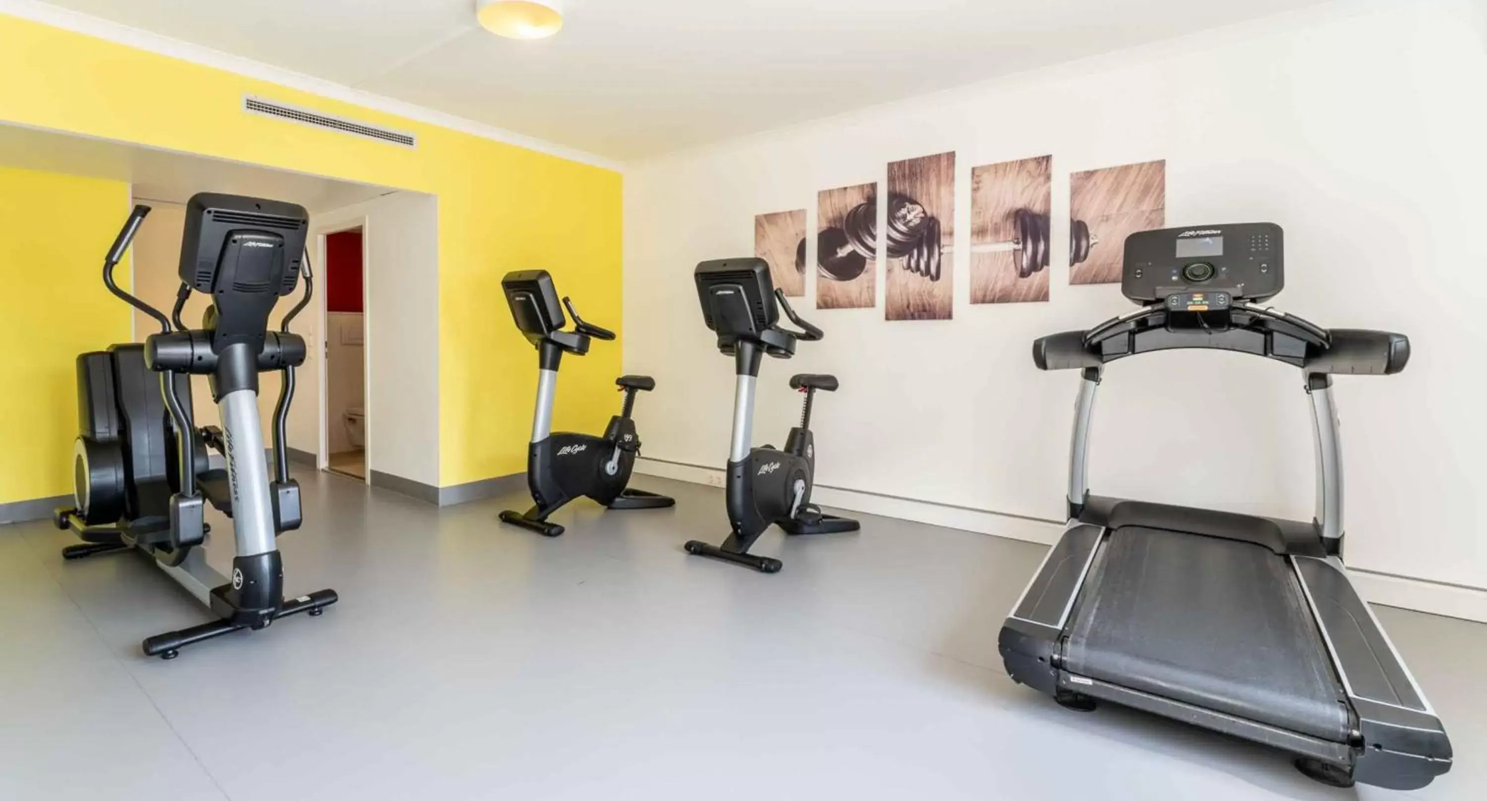 Fitness centre/facilities in PLAZA Premium Wien Fitness centre/facilities in PLAZA Premium Wien