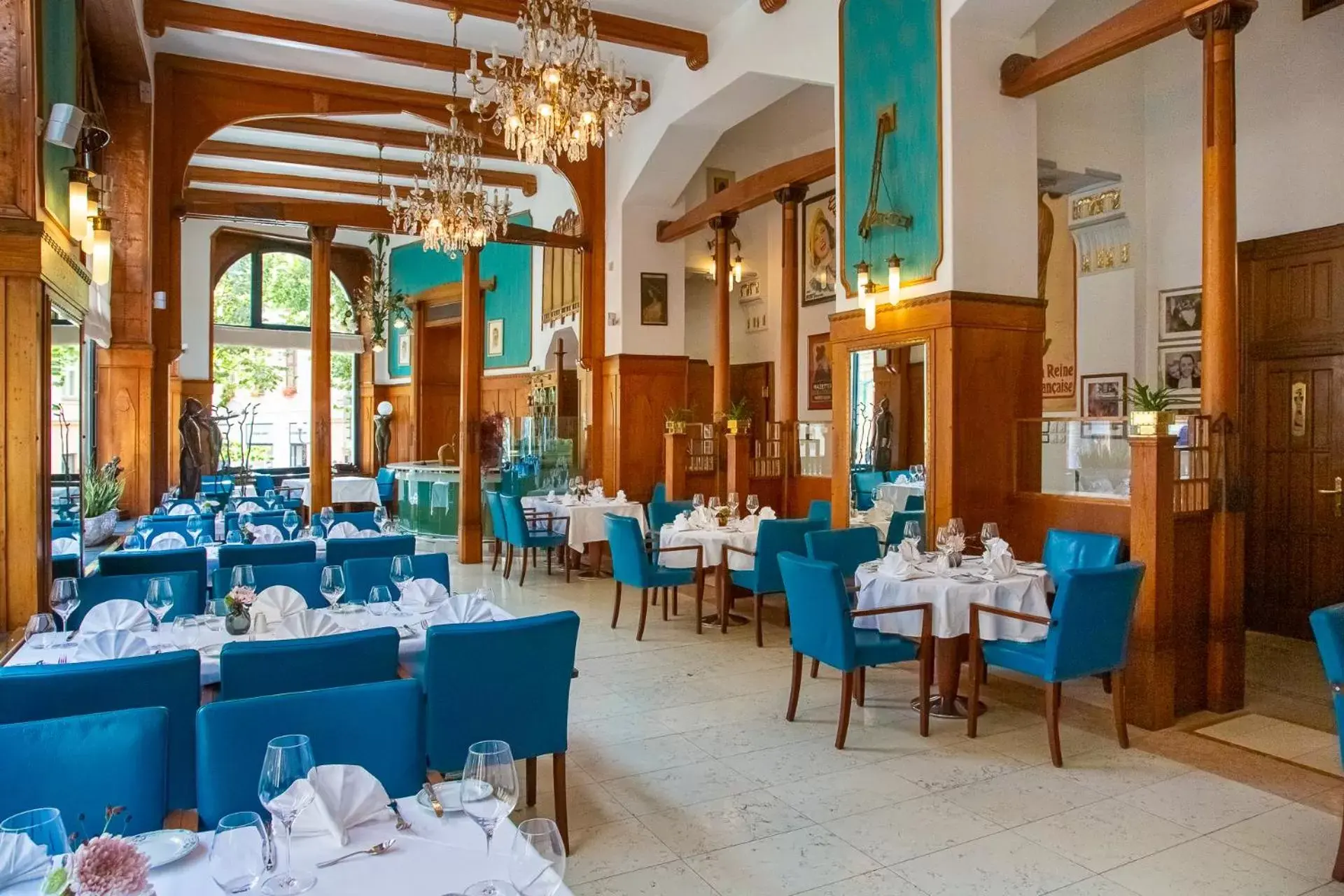 Restaurant/Places to Eat in Hotel Paris Prague