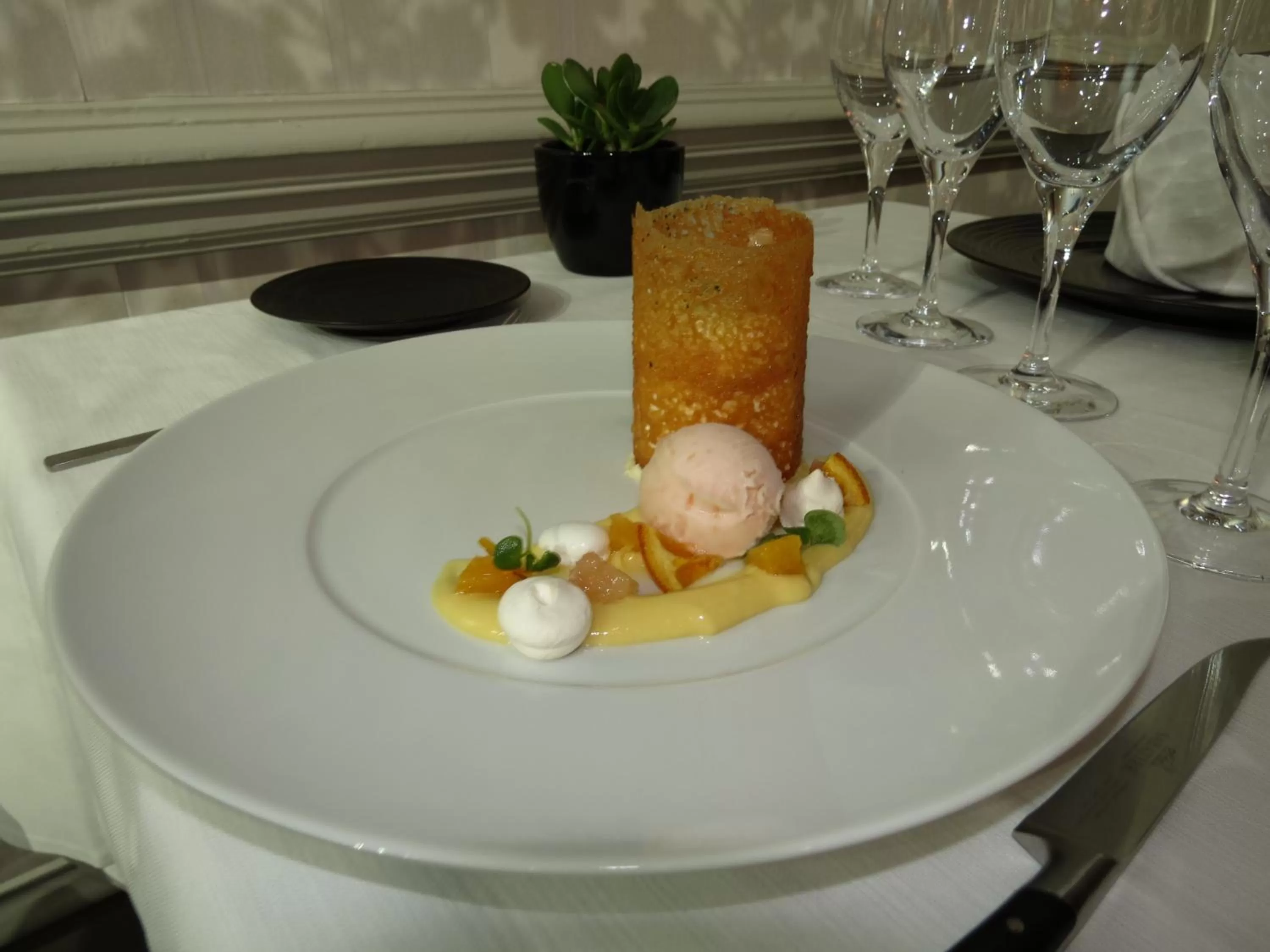 Food close-up in Clos St Eloi, The Originals Relais (Relais du Silence)