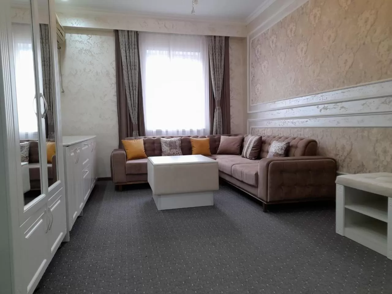 Seating Area in Dora Hotel